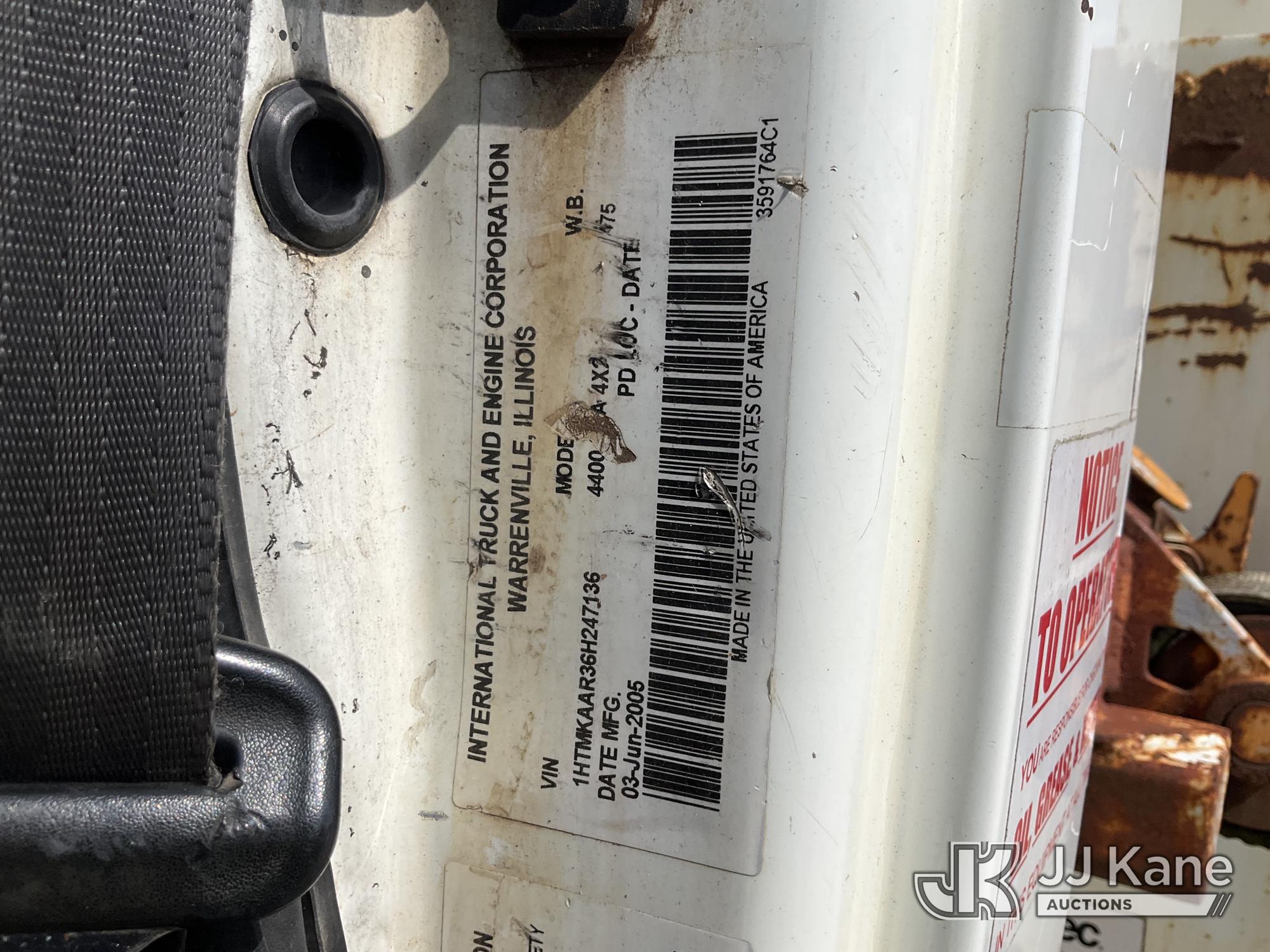 2006 International 4400