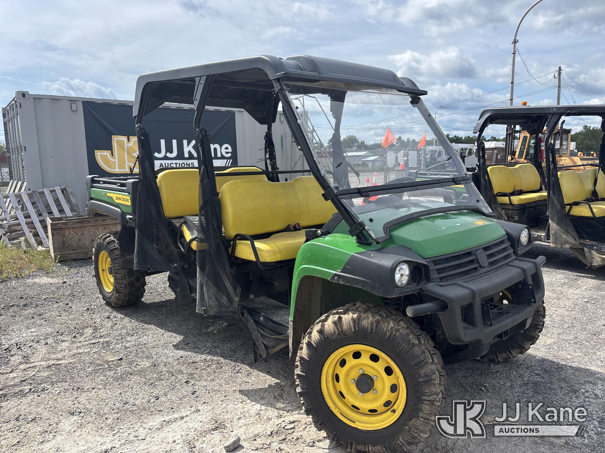 2022 John Deere XUV855MS4