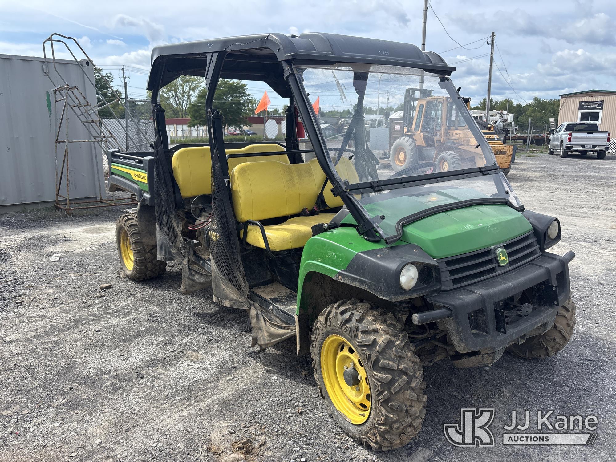 2022 John Deere XUV855MS4