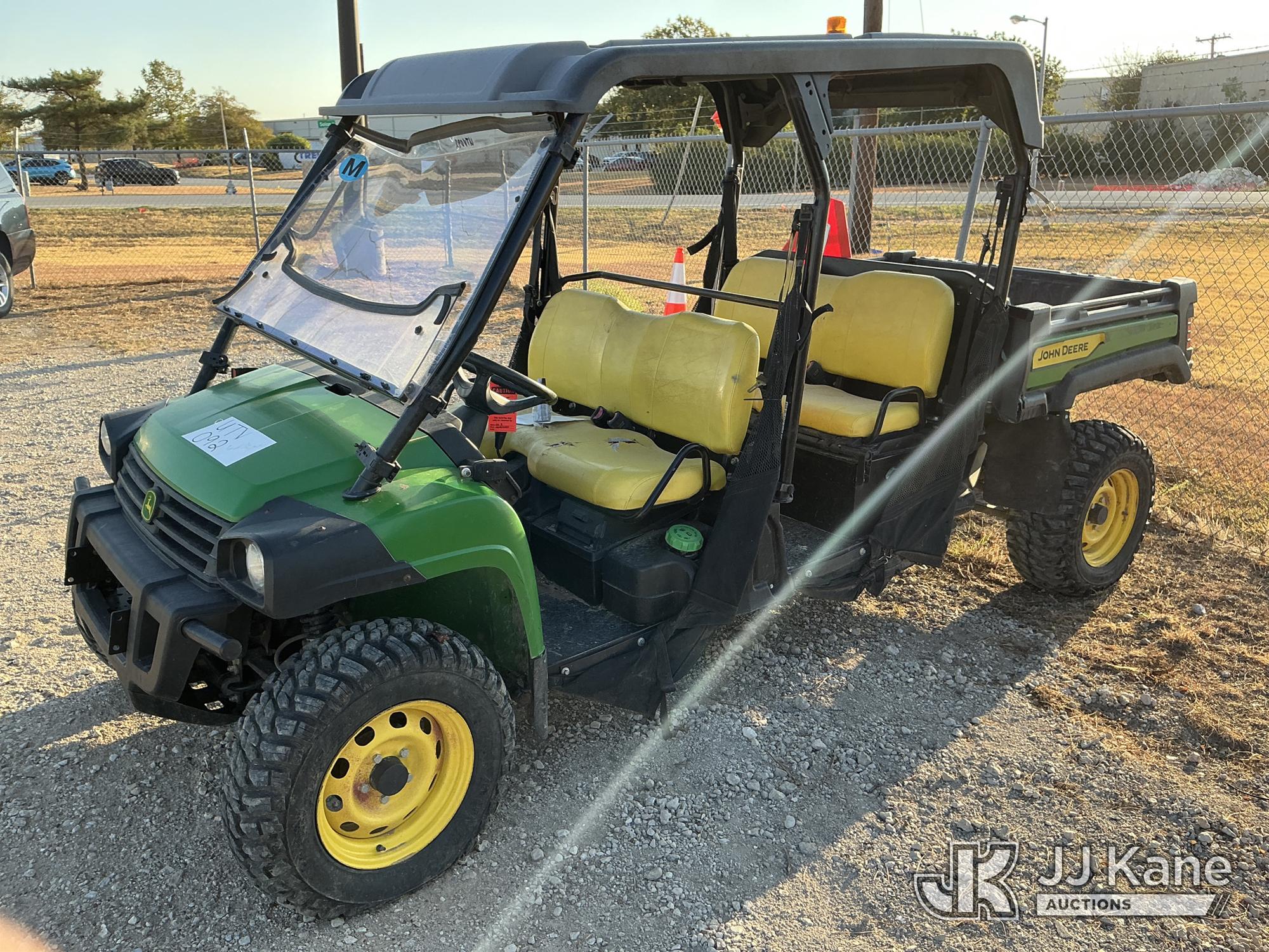 Photo of 2022 John Deere XUV855MS4