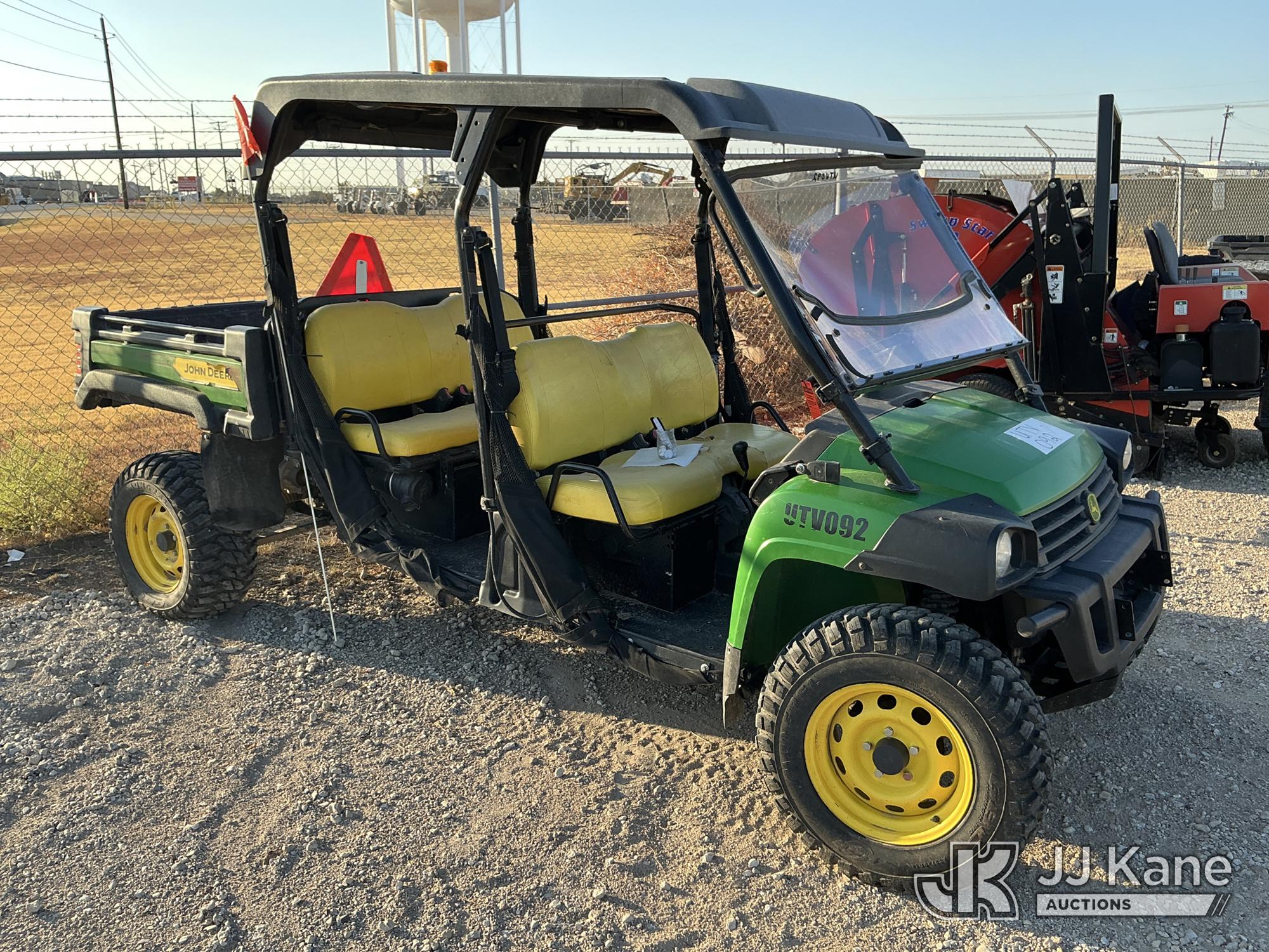 2022 John Deere XUV855MS4