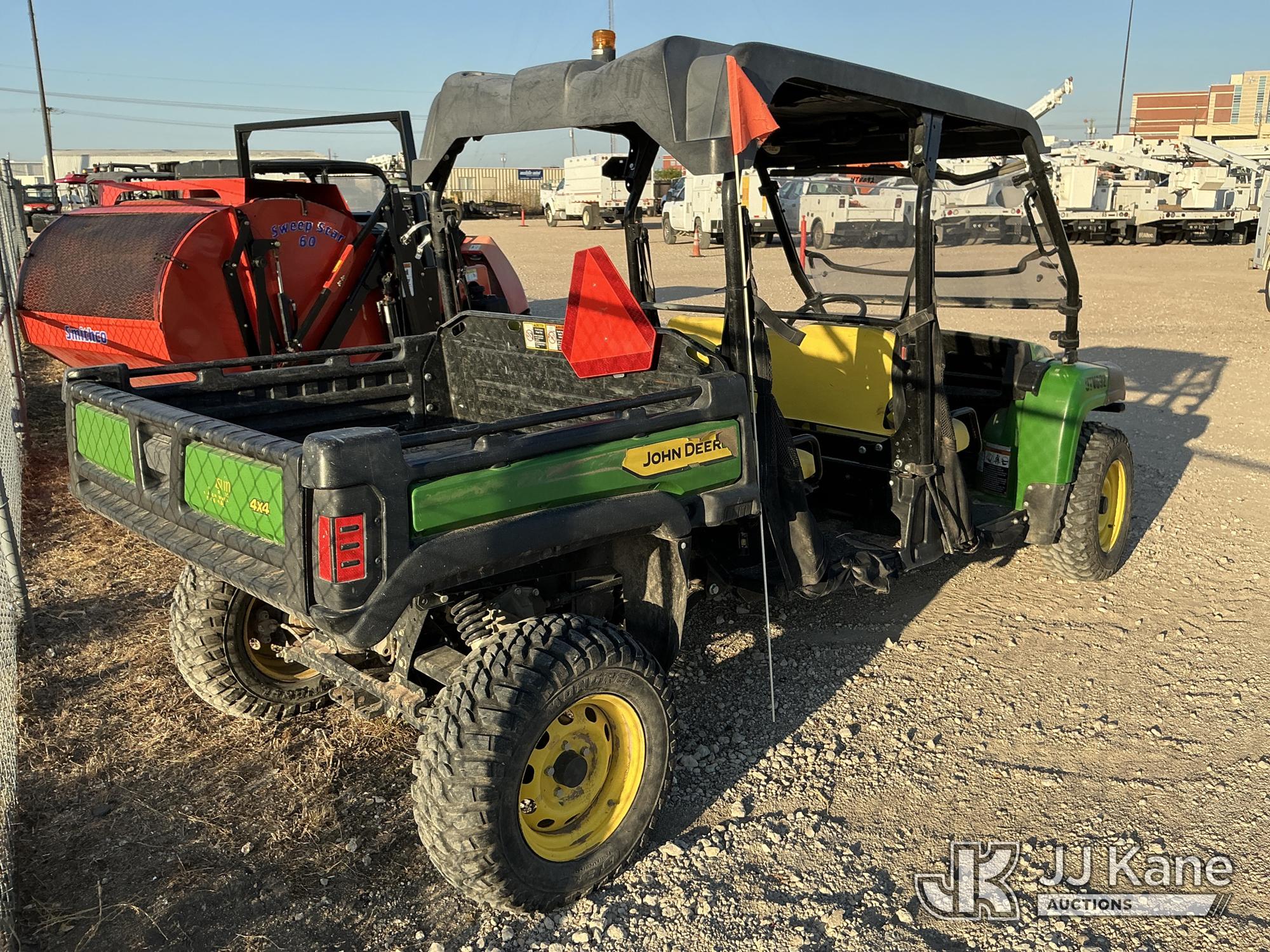 2022 John Deere XUV855MS4