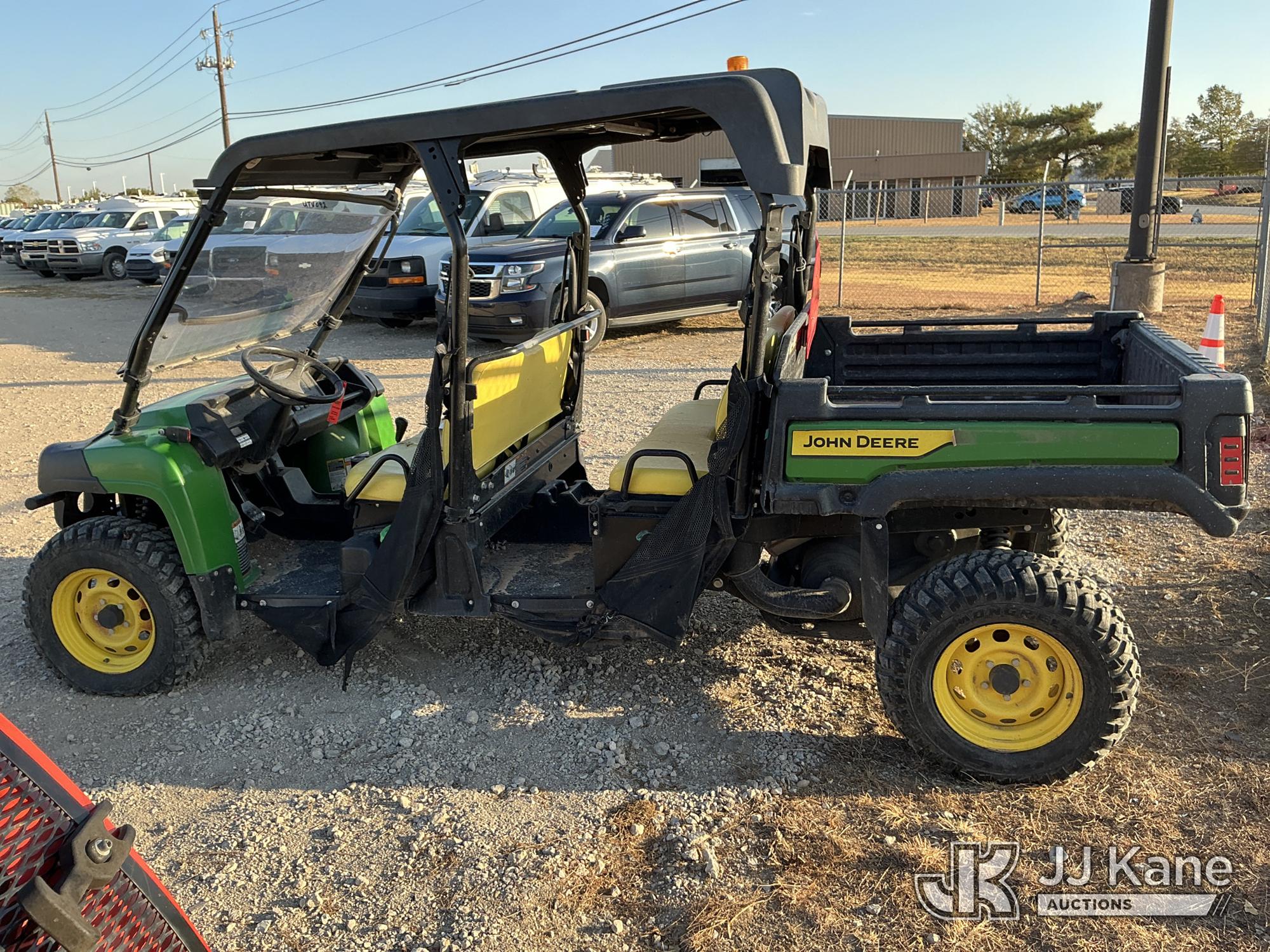 2022 John Deere XUV855MS4