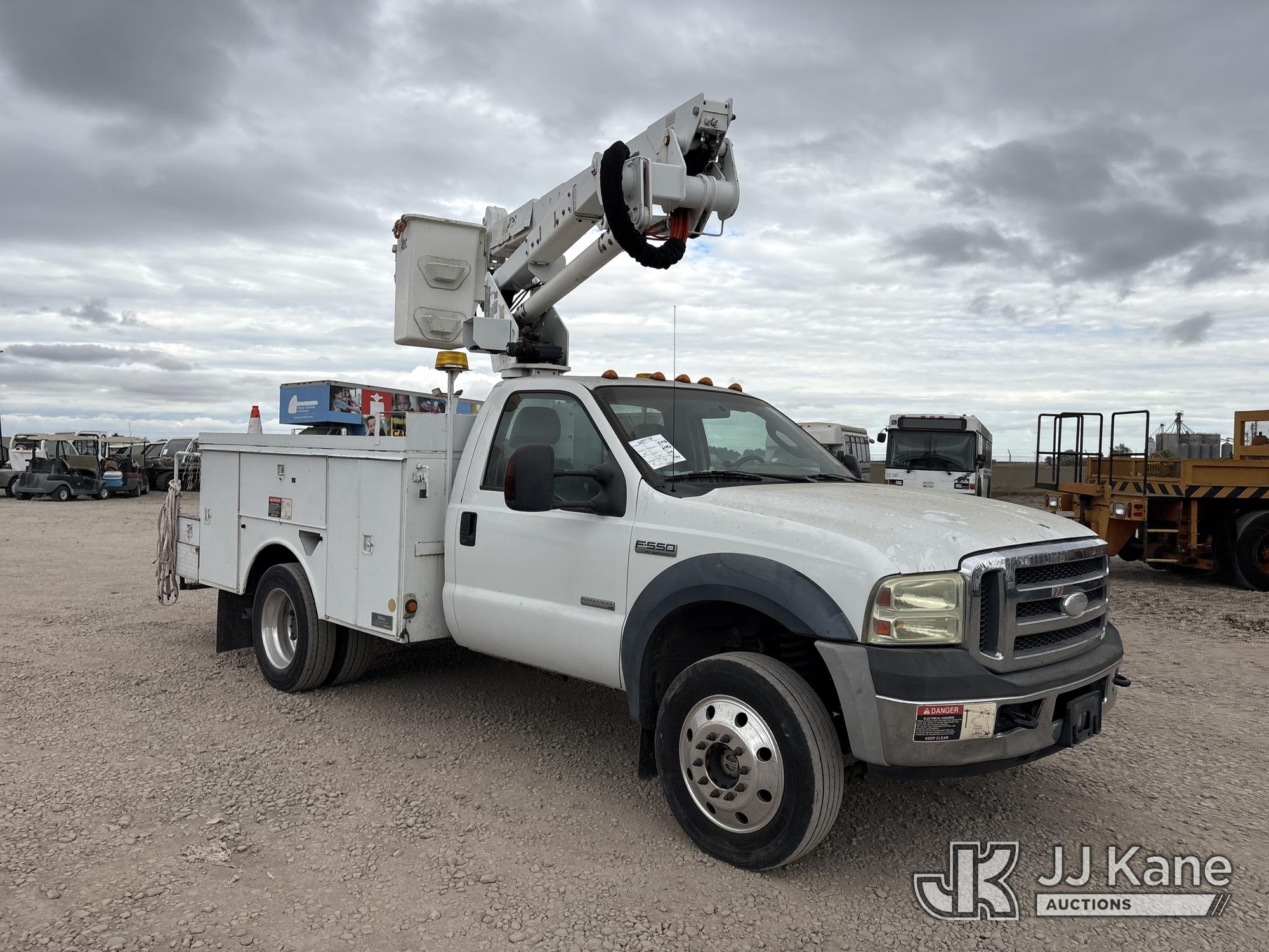 2007 Ford F550 4x4