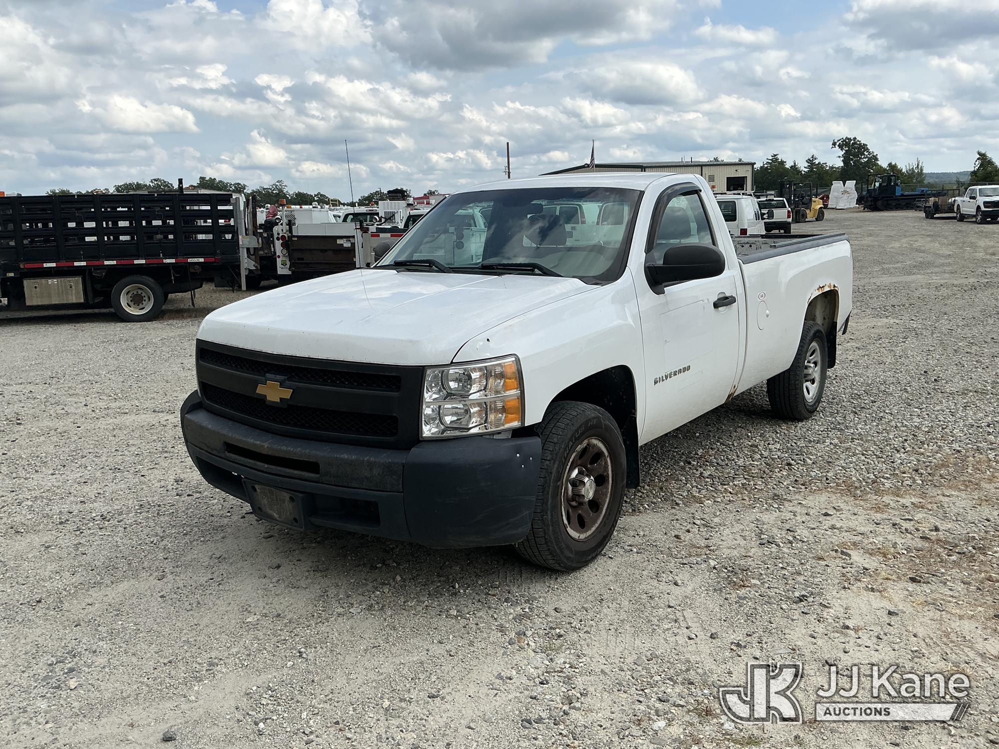 Photo of 2013 Chevrolet Silverado 1500 2WD