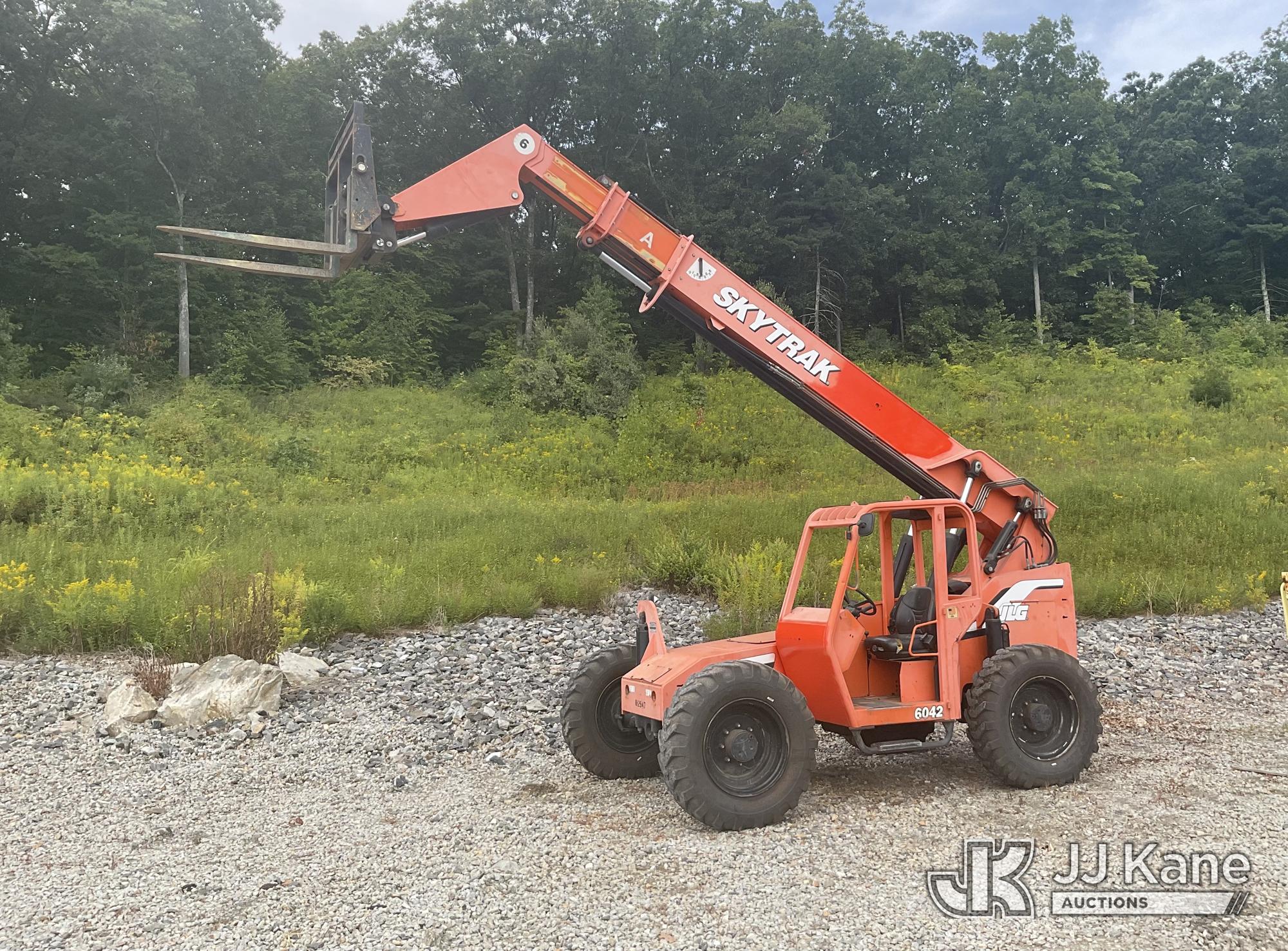 Photo of 2005 Skytrak 6042 4x4
