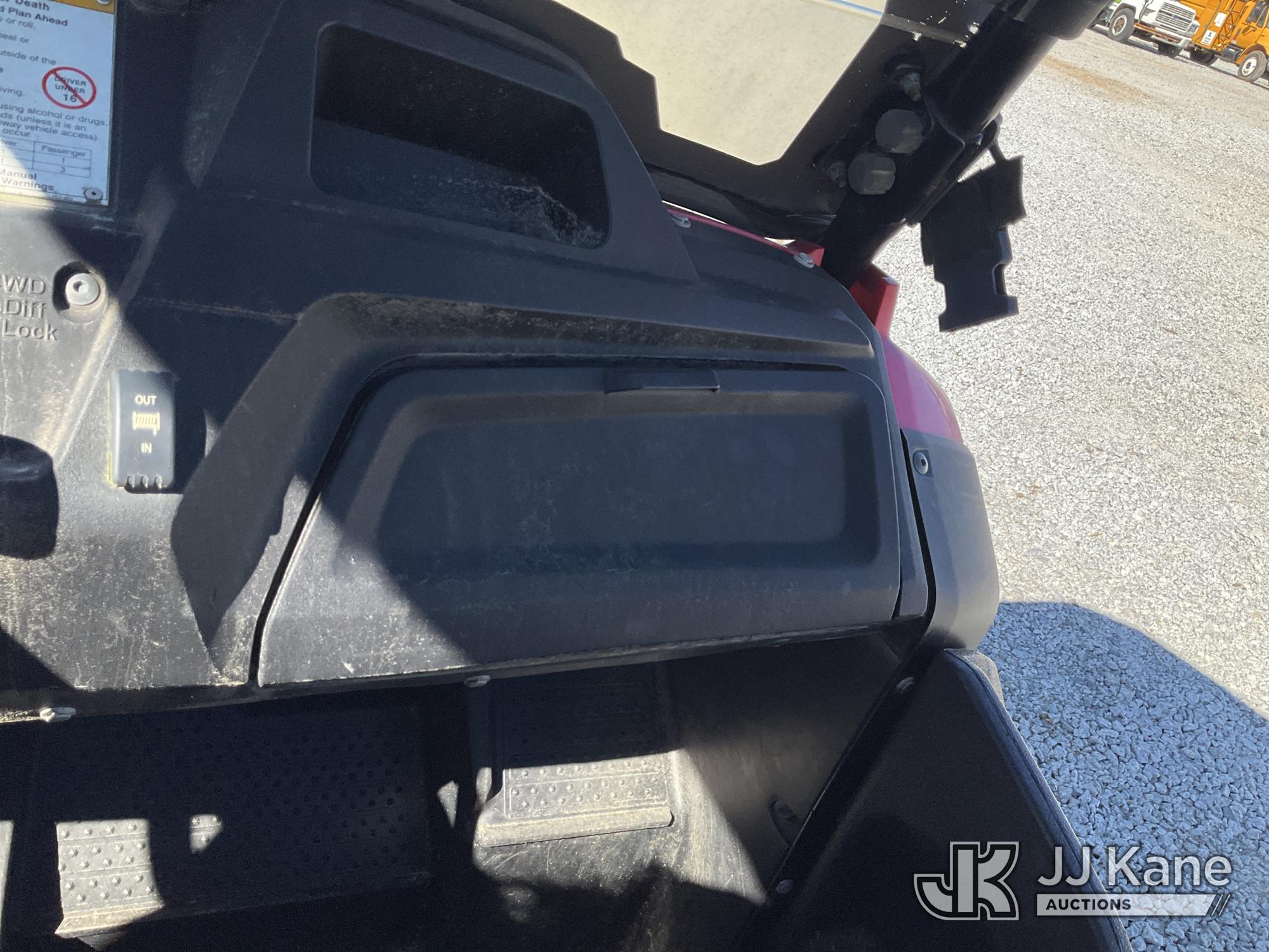 2020 Honda  SXS700M2