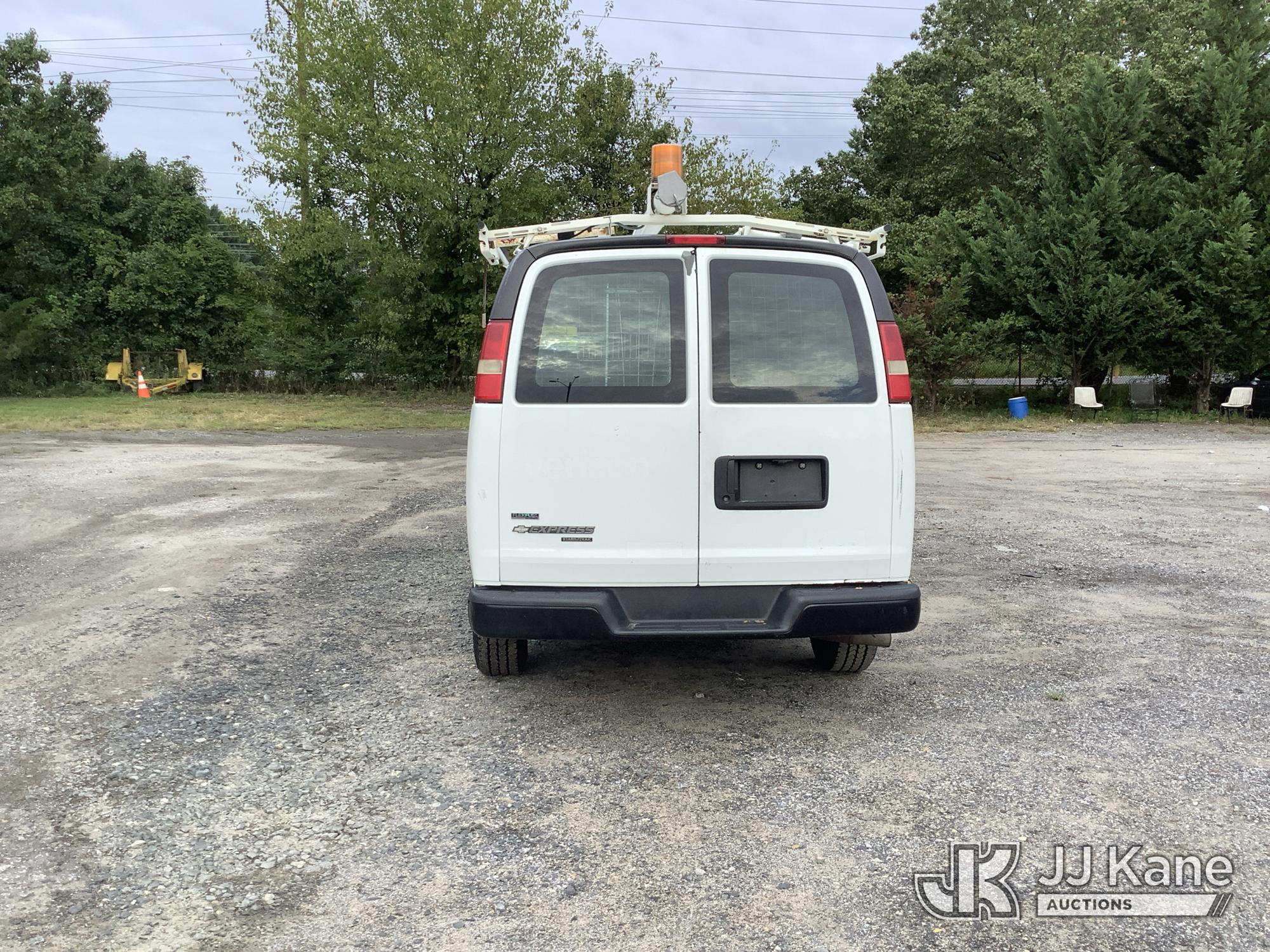 2011 Chevrolet Express G2500
