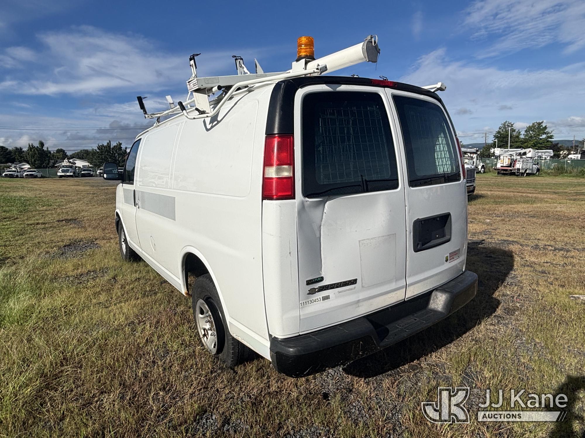 2011 Chevrolet EXPRESS 2500