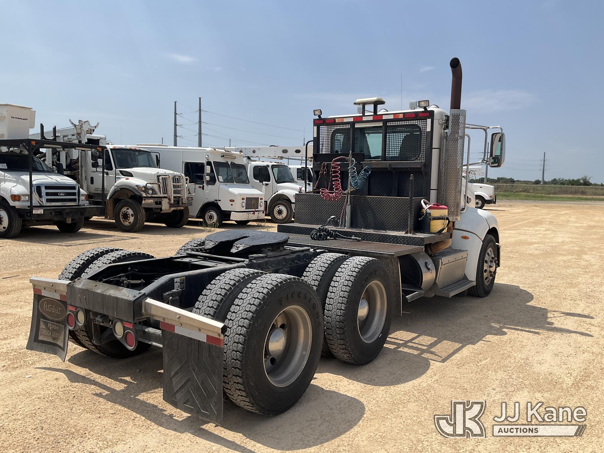 2012 Peterbilt 384