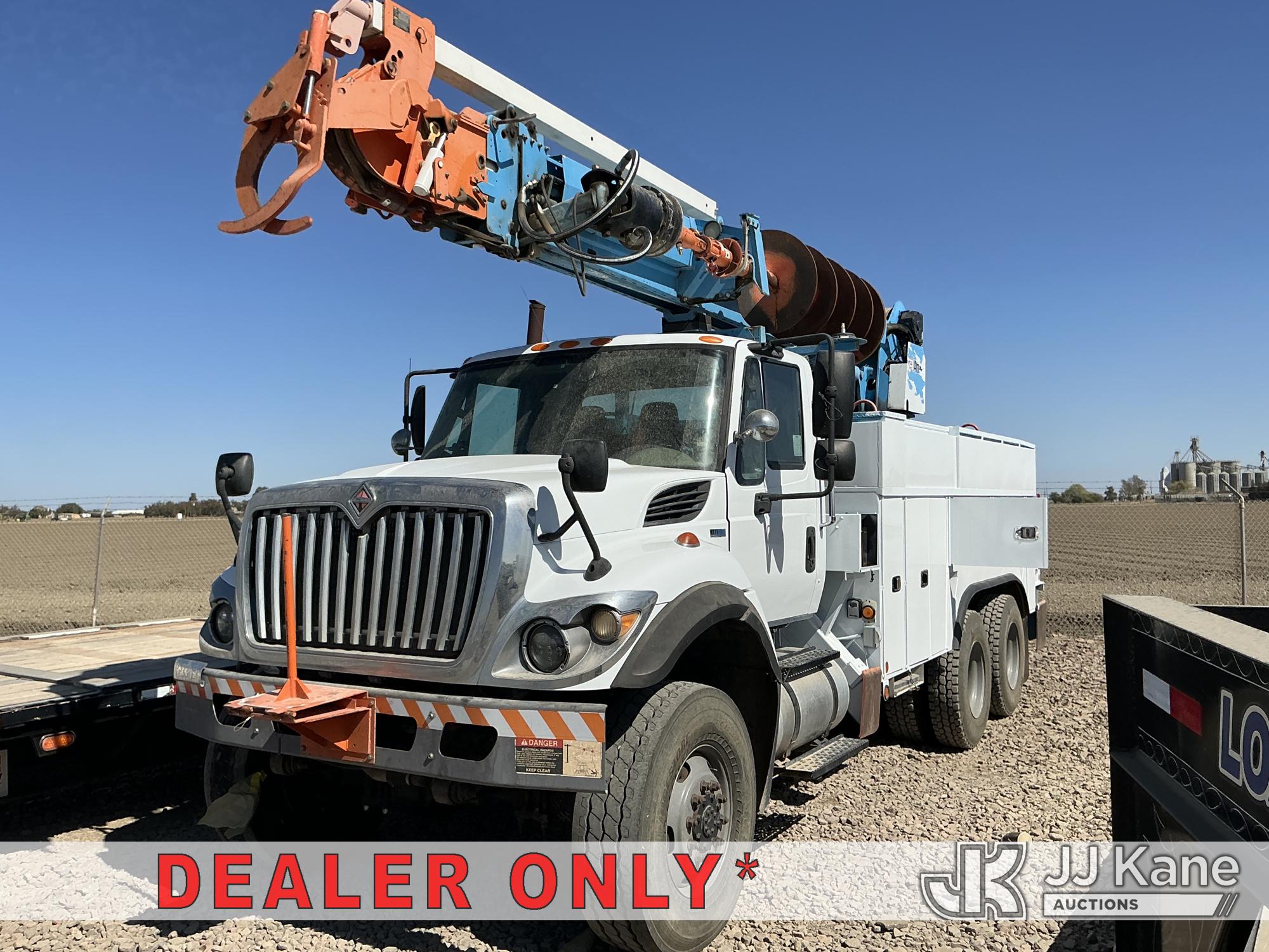 Photo of 2012 International 7400