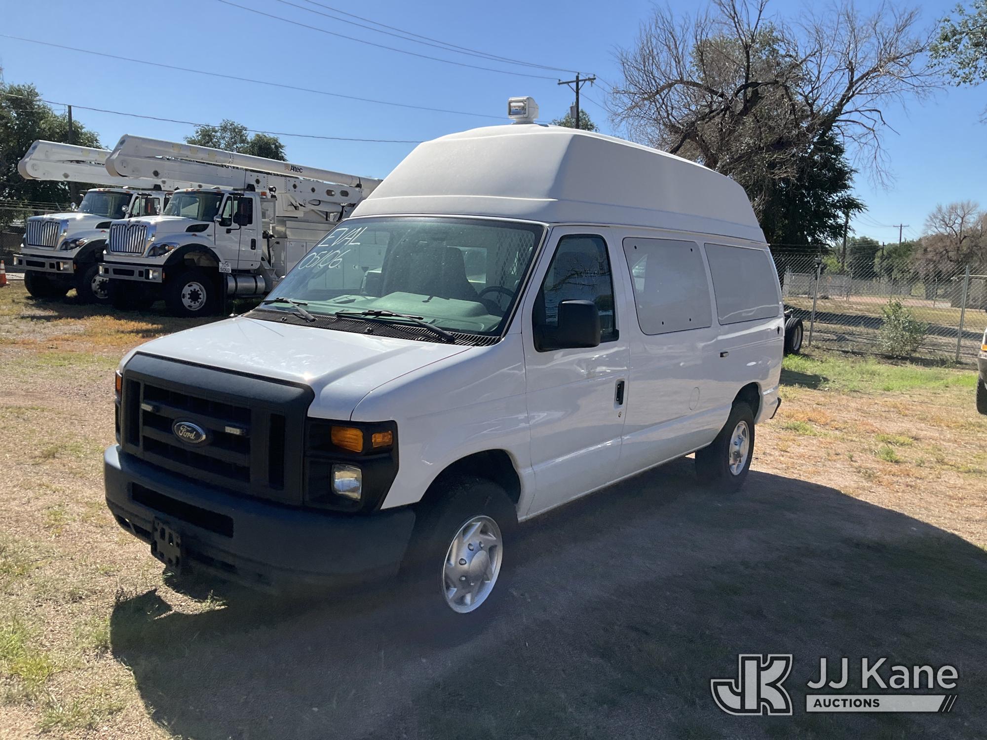 2013 Ford E350