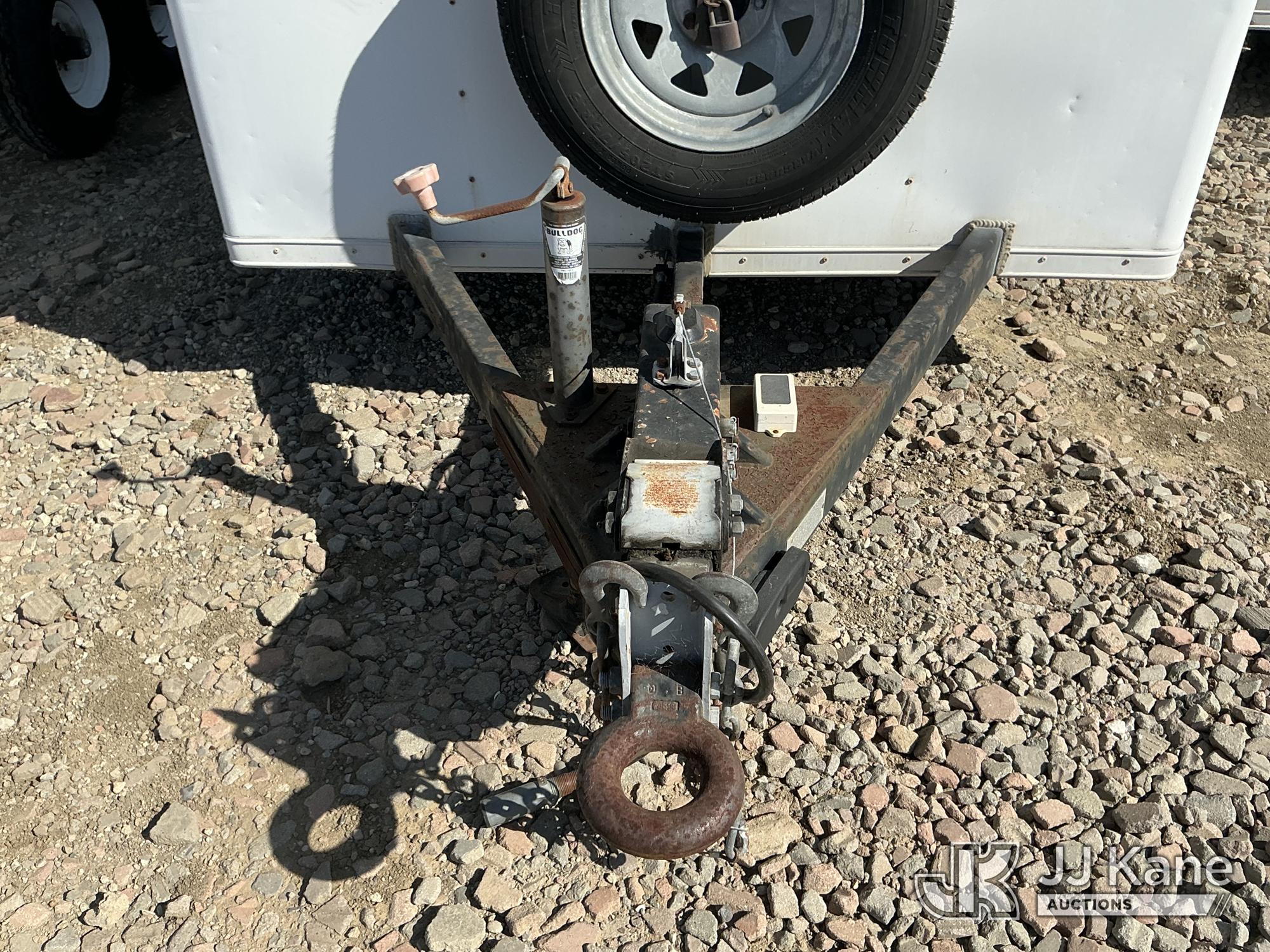 2000 Wells Cargo TW122