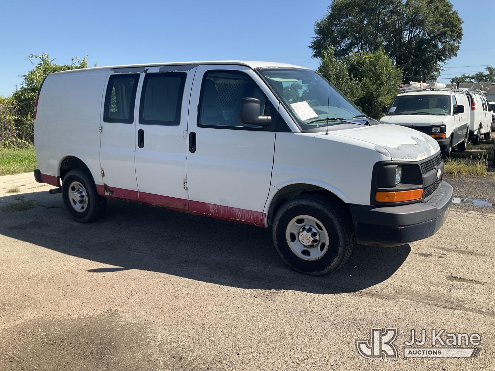 2011 Chevrolet EXPRESS 2500