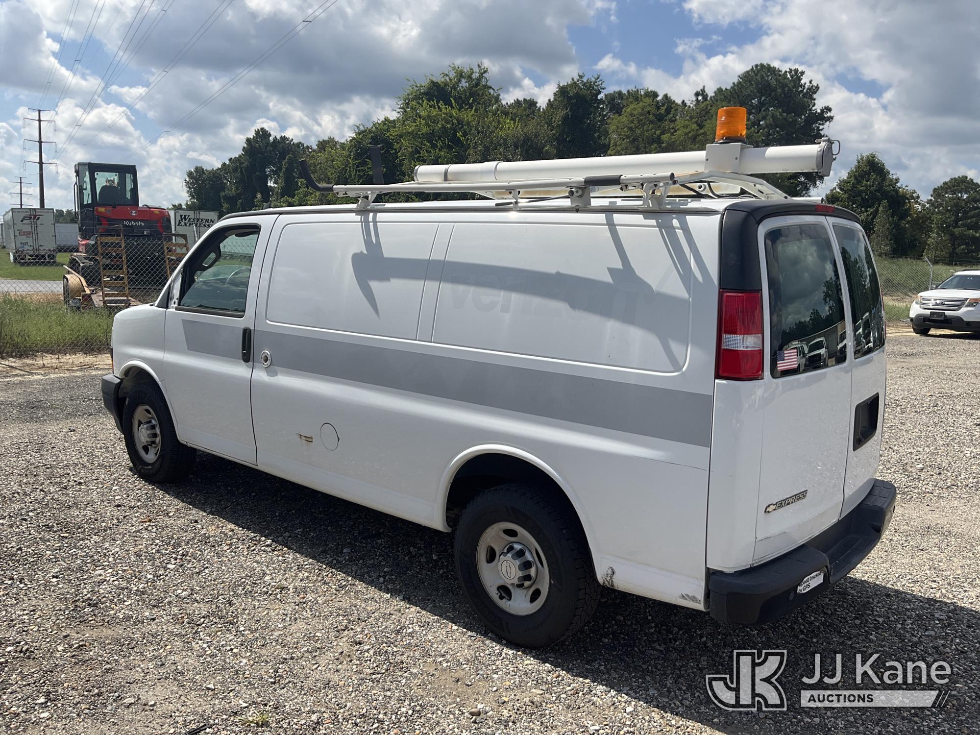 2018 Chevrolet EXPRESS 2500
