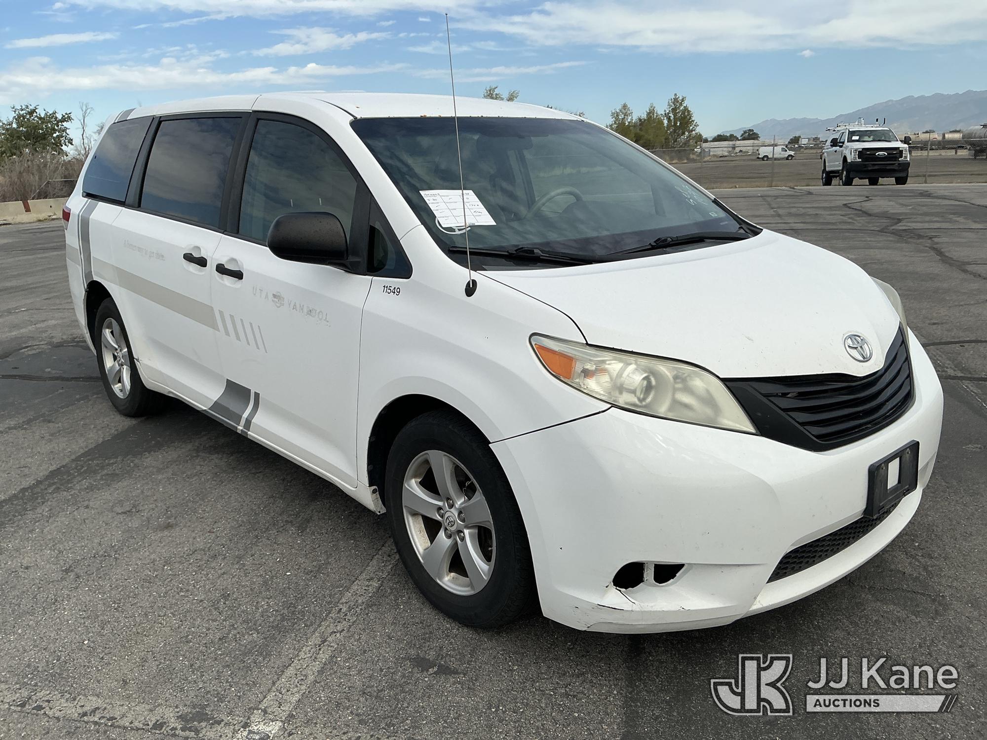 2011 Toyota SIENNA