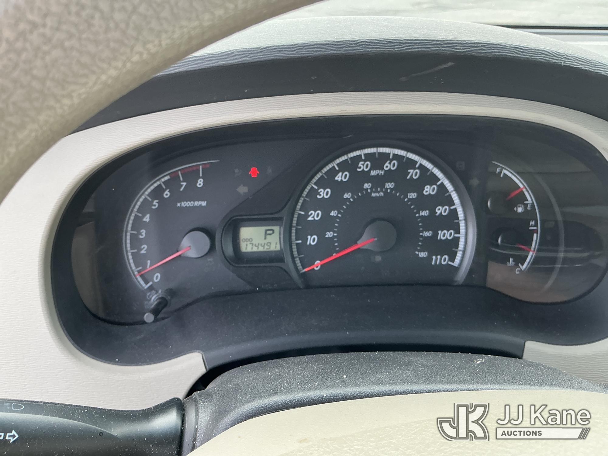 2011 Toyota SIENNA