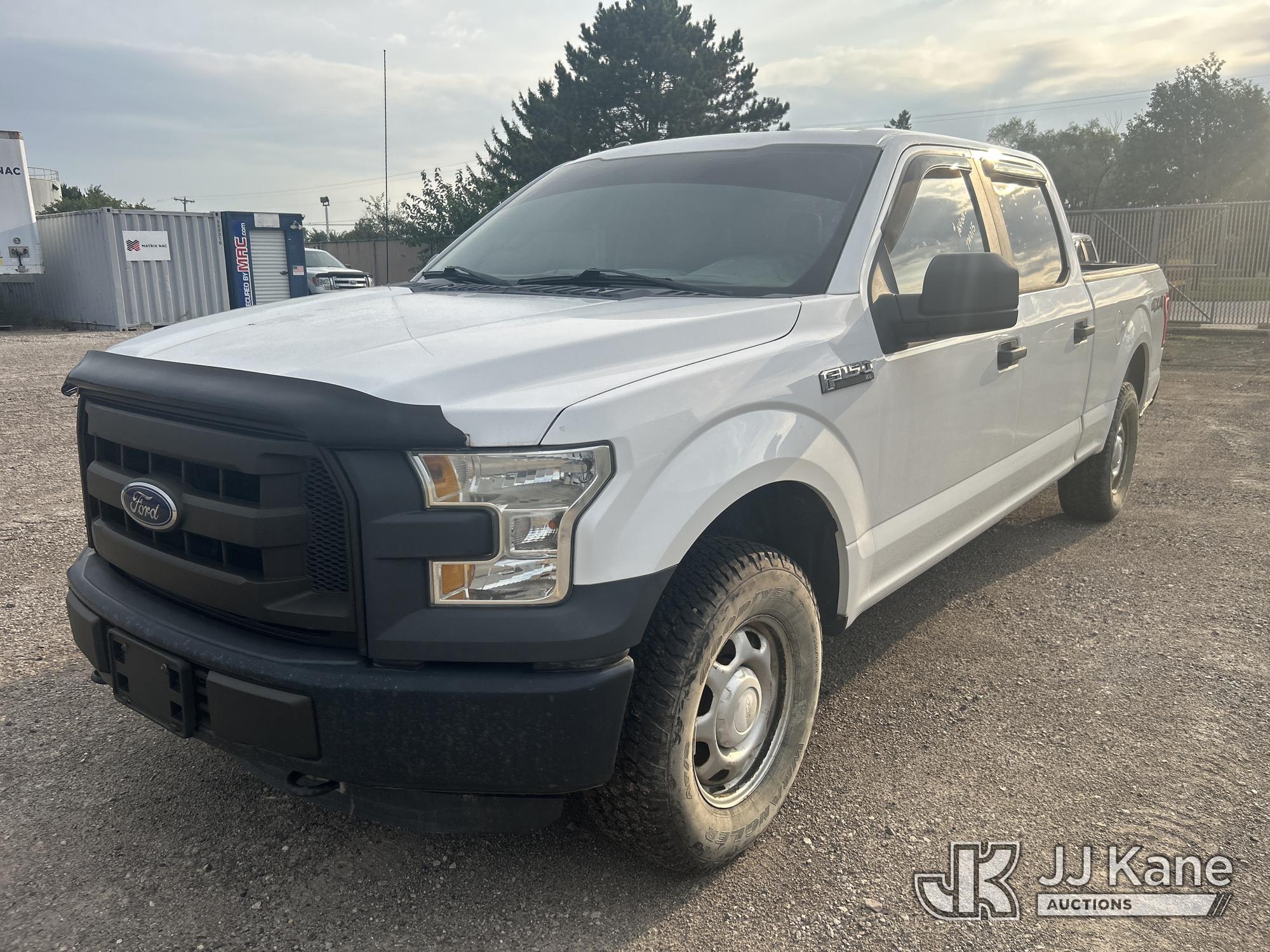 Photo of 2015 Ford F150 4x4