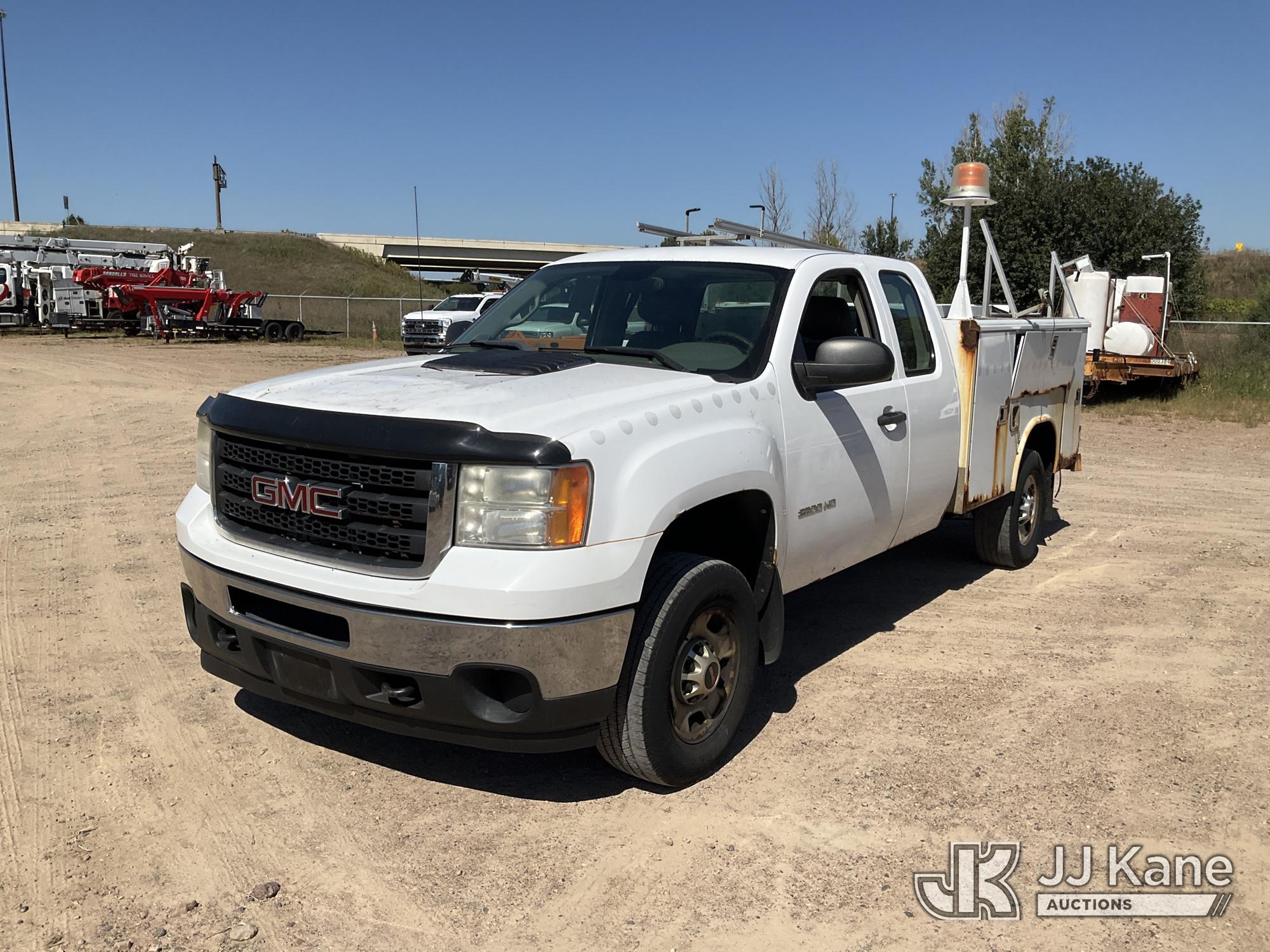 Photo of 2011 GMC Sierra 2500HD 4x4