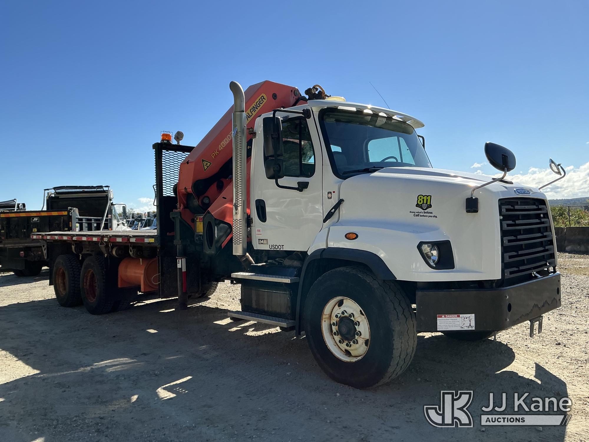 2017 Freightliner 114SD