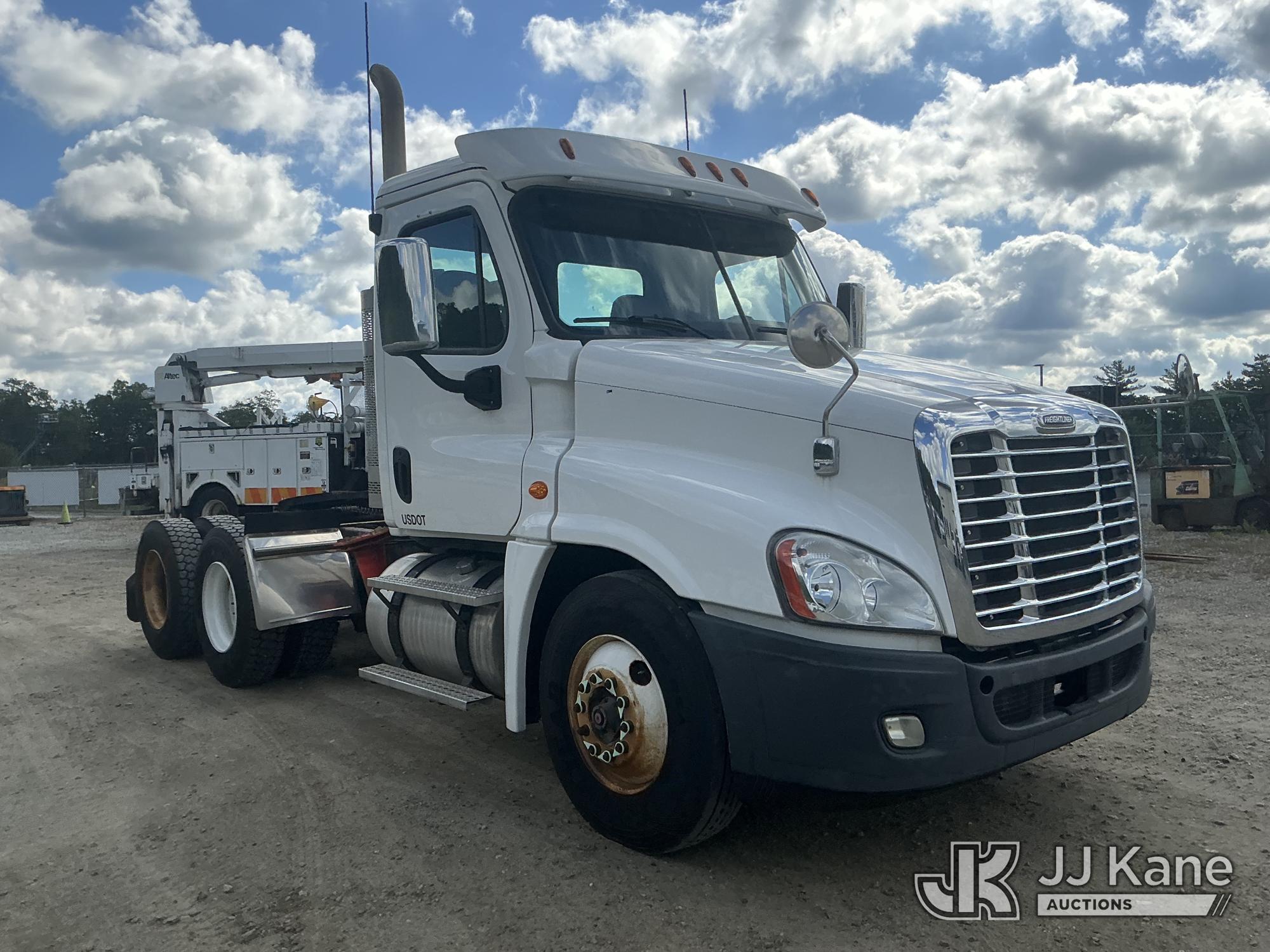 2017 Freightliner Cascadia 125