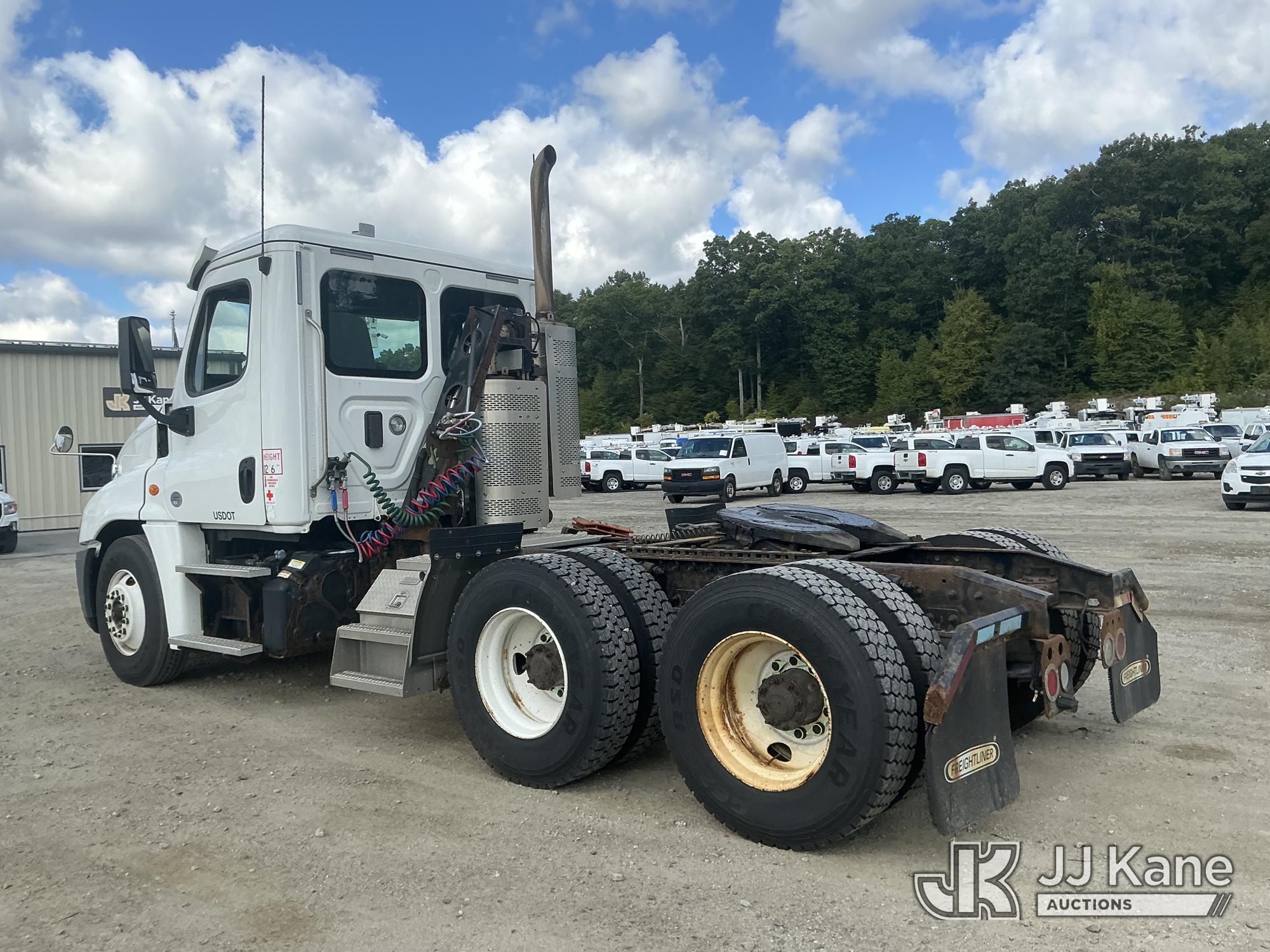 2017 Freightliner Cascadia 125