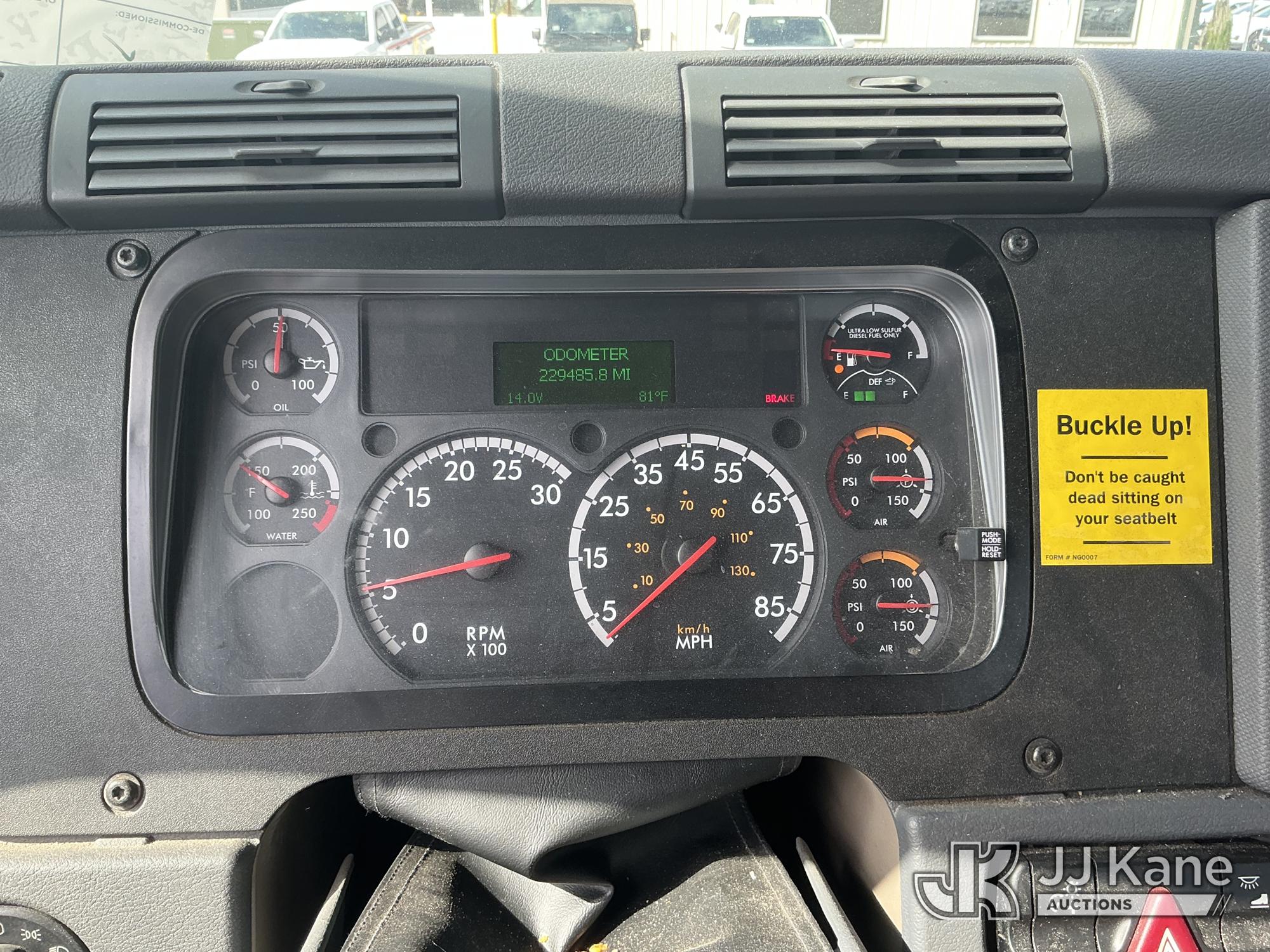 2017 Freightliner Cascadia 125