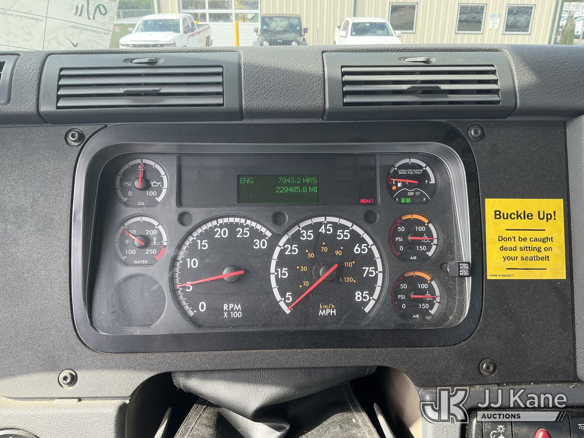 2017 Freightliner Cascadia 125