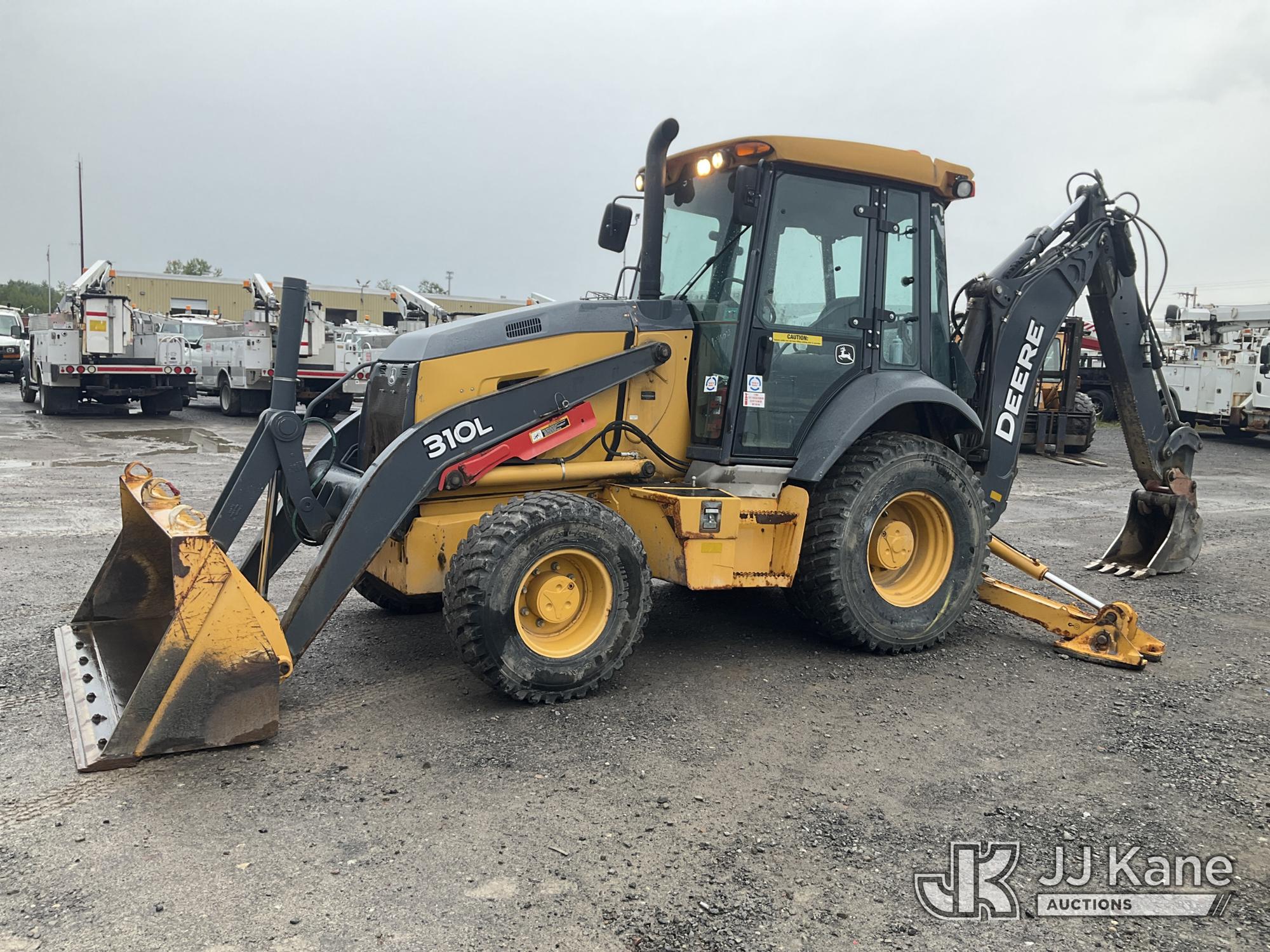 2017 John Deere 310L