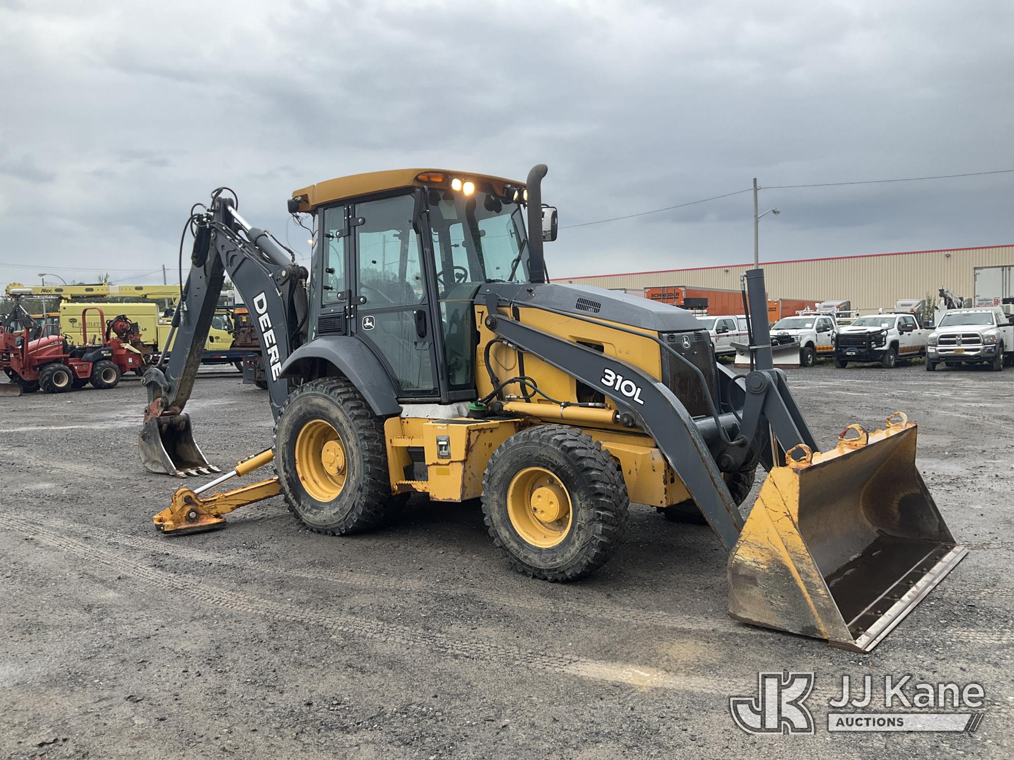 2017 John Deere 310L