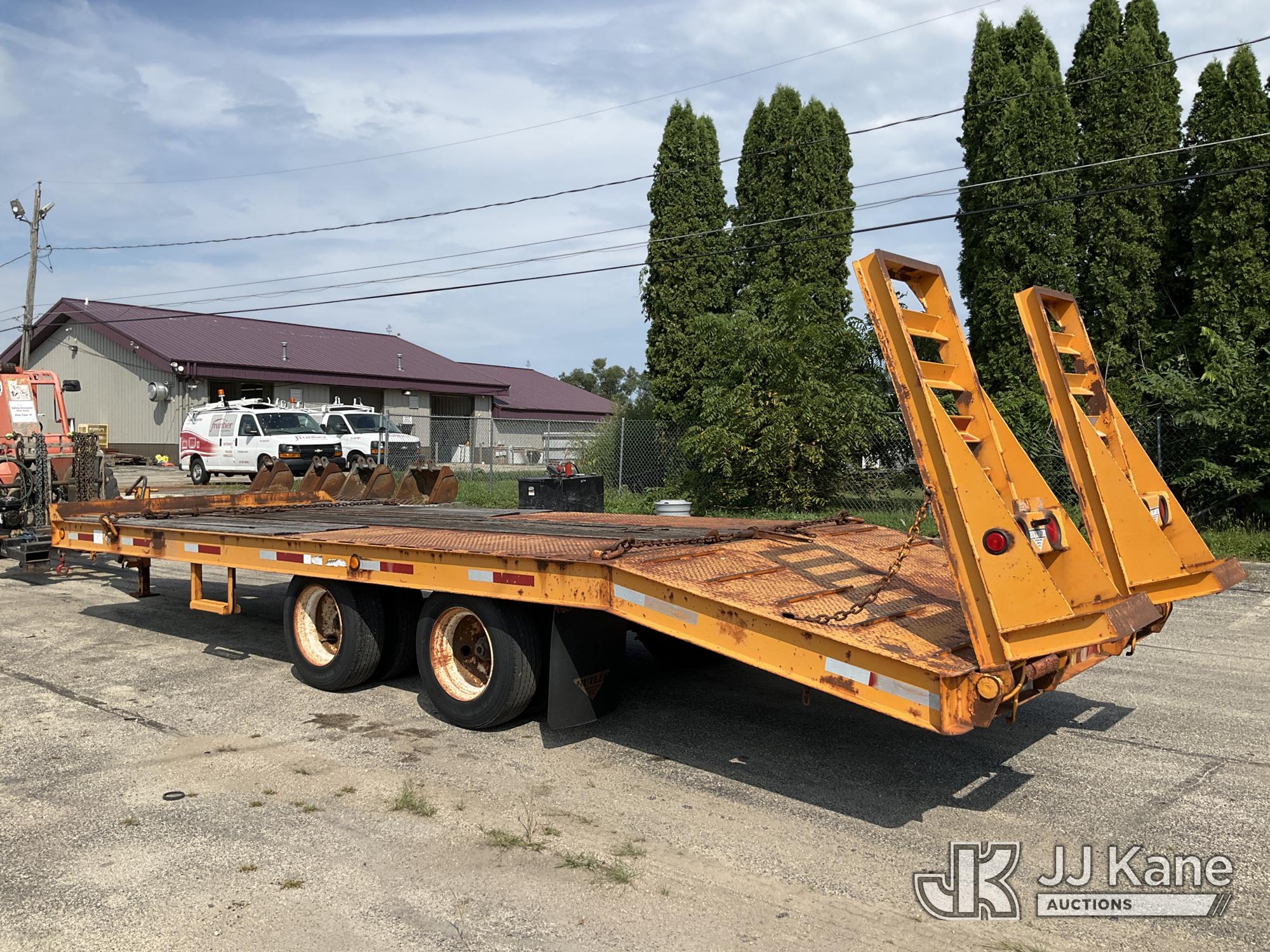 2006 Butler B-3024-FD