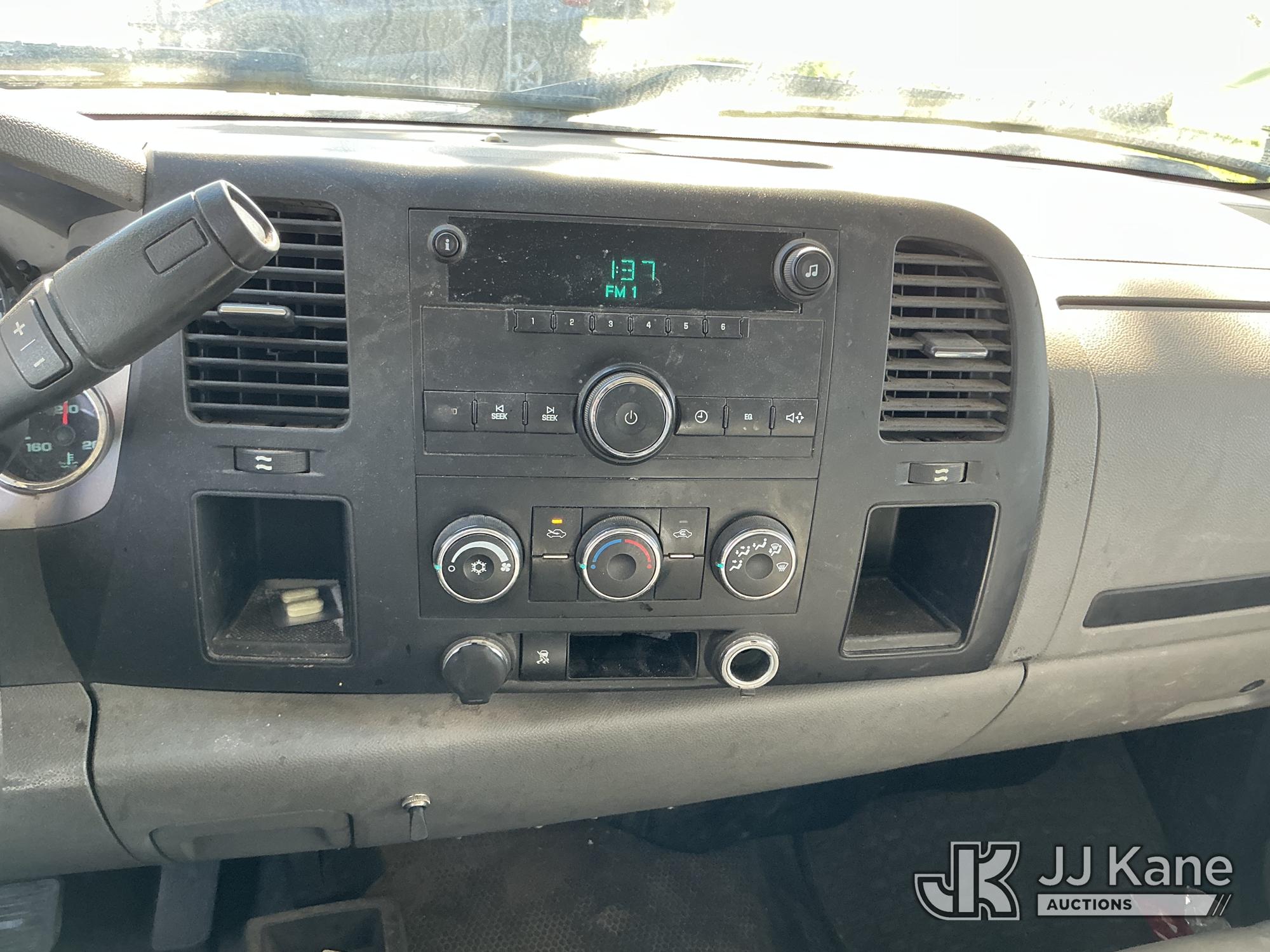 2011 Chevrolet SILVERADO 2500HD