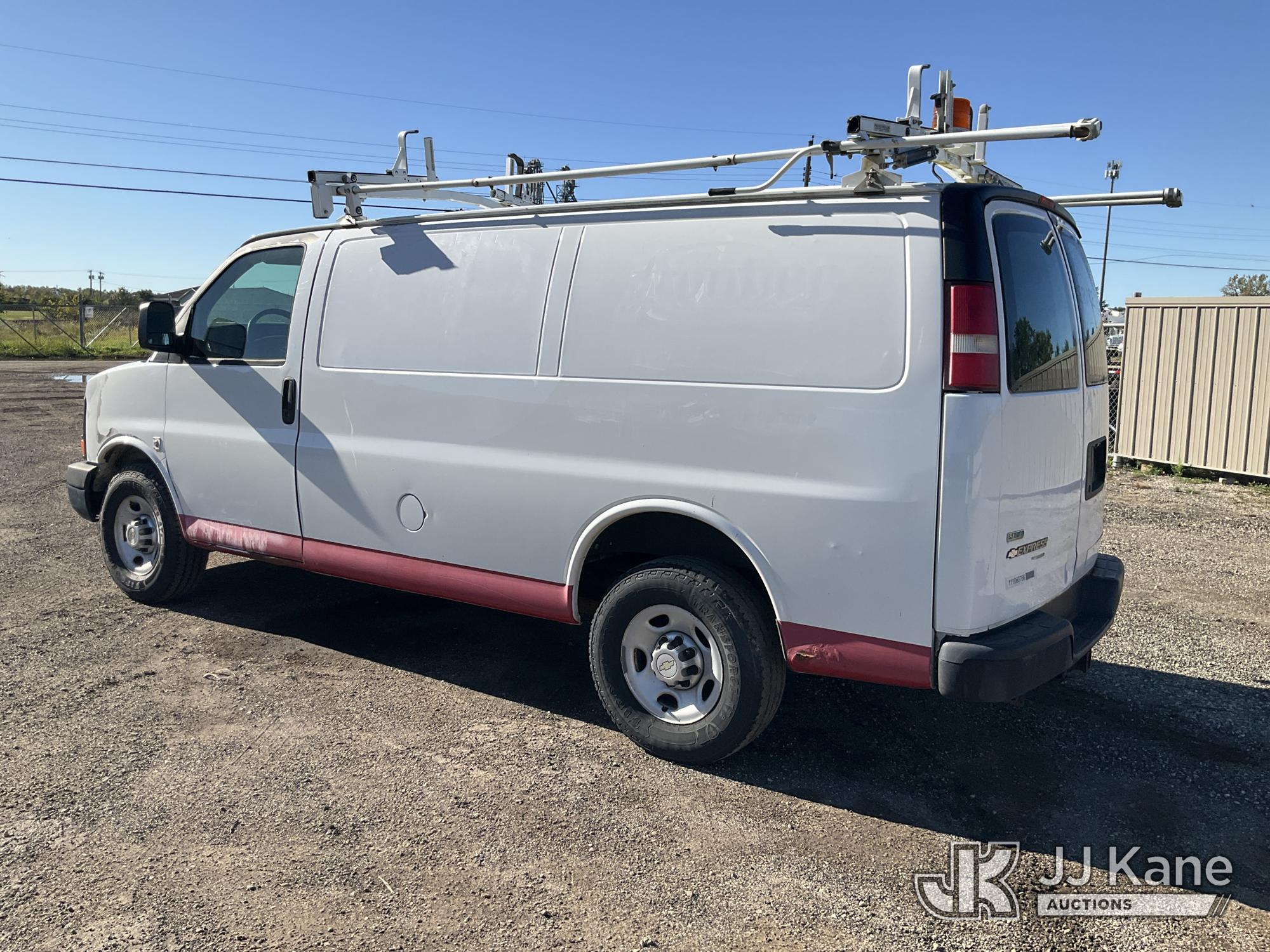 2011 Chevrolet EXPRESS G2500