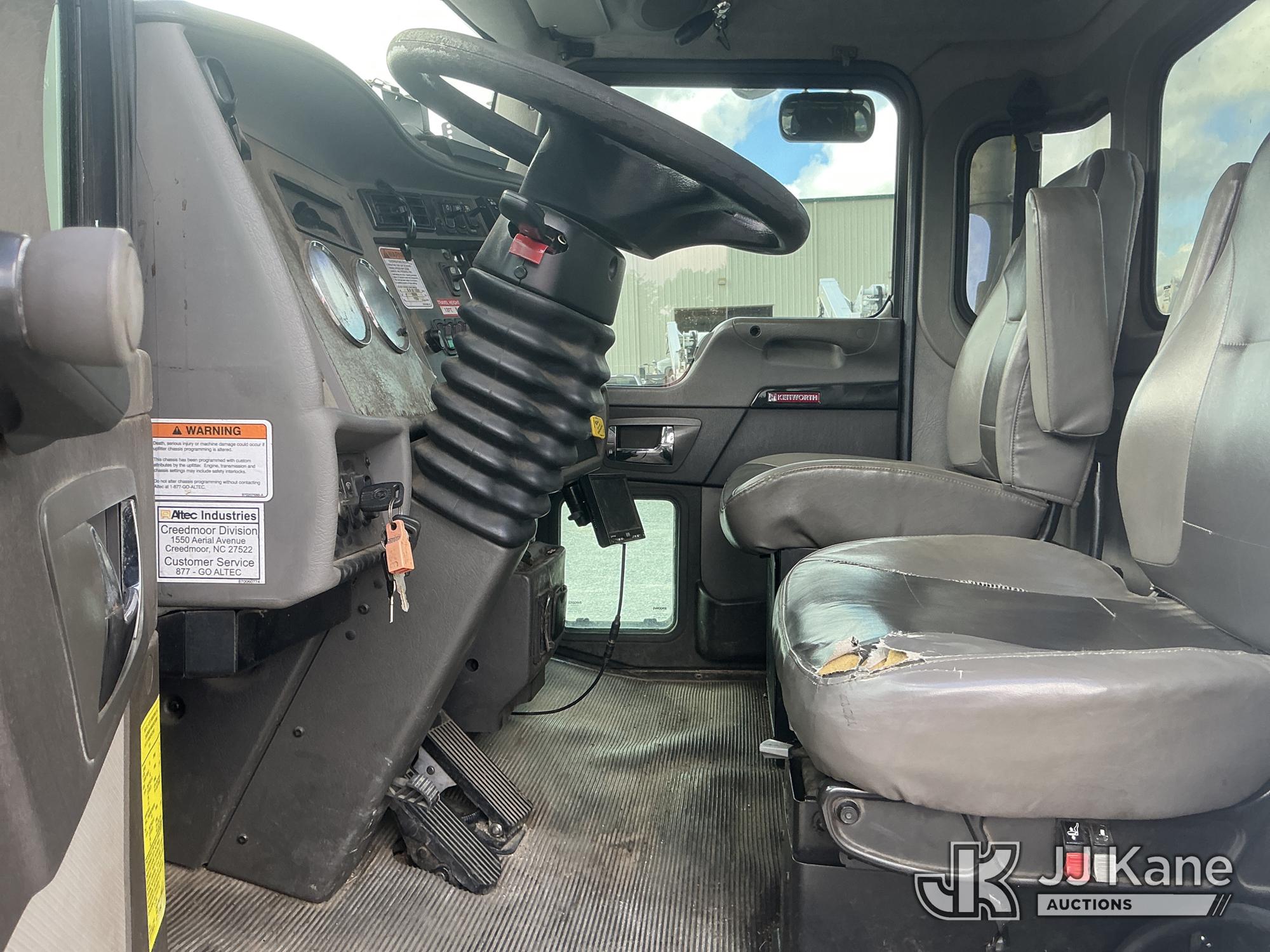 2016 Kenworth T3 Series