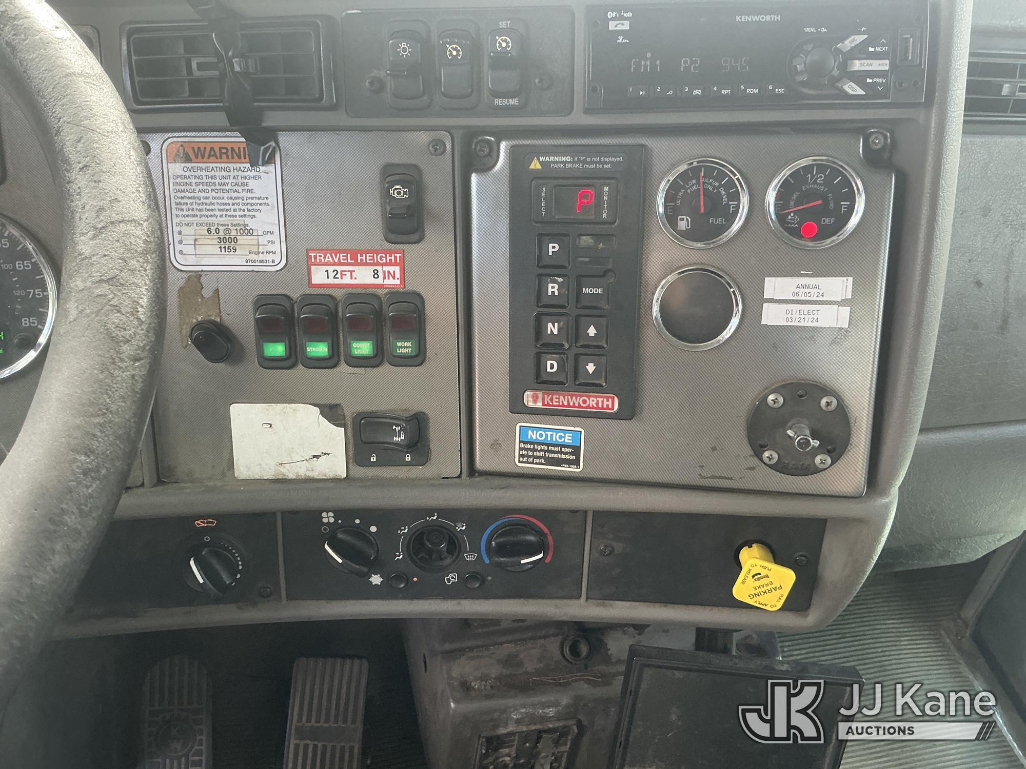 2016 Kenworth T3 Series
