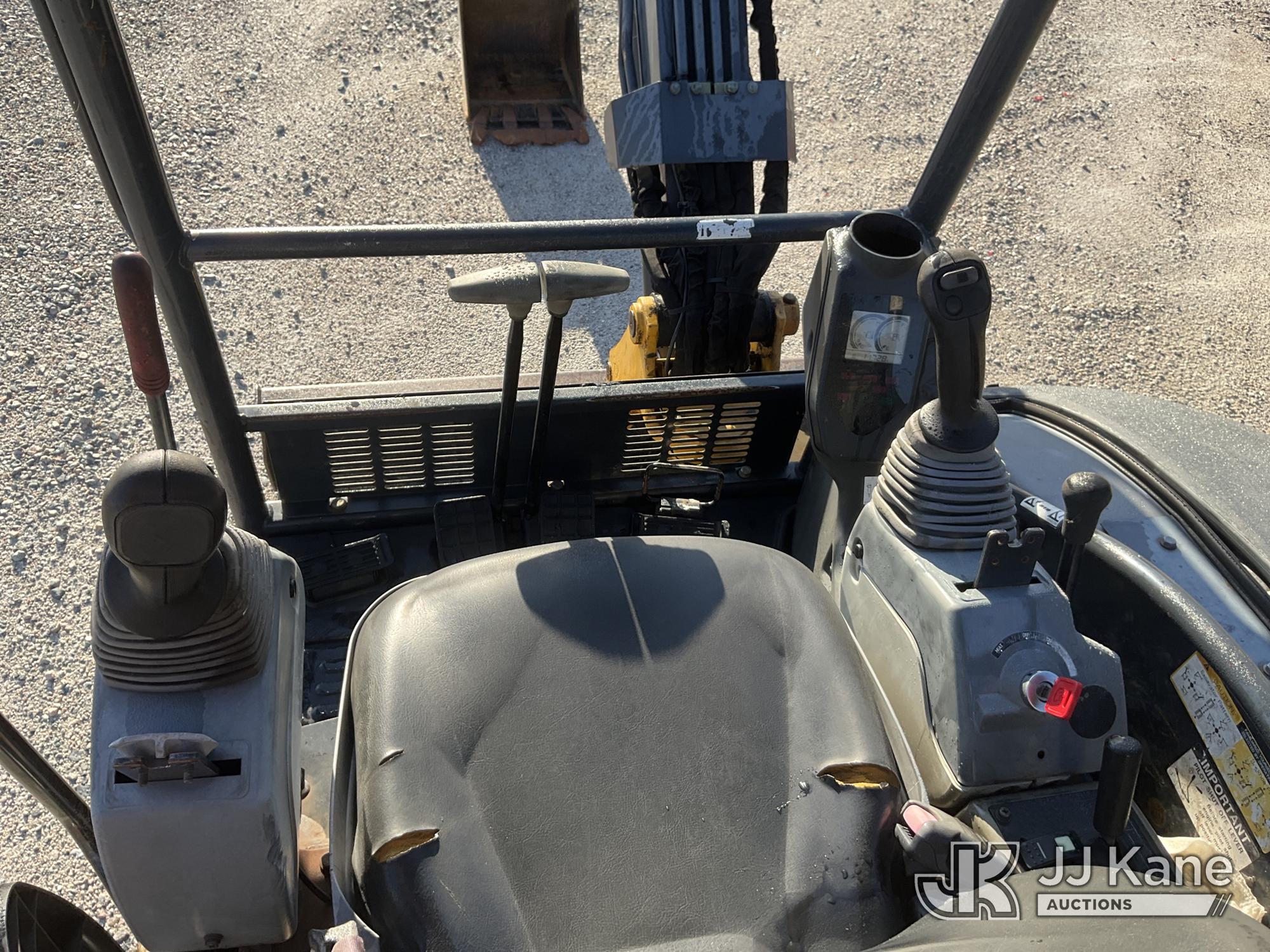 2015 John Deere 27D