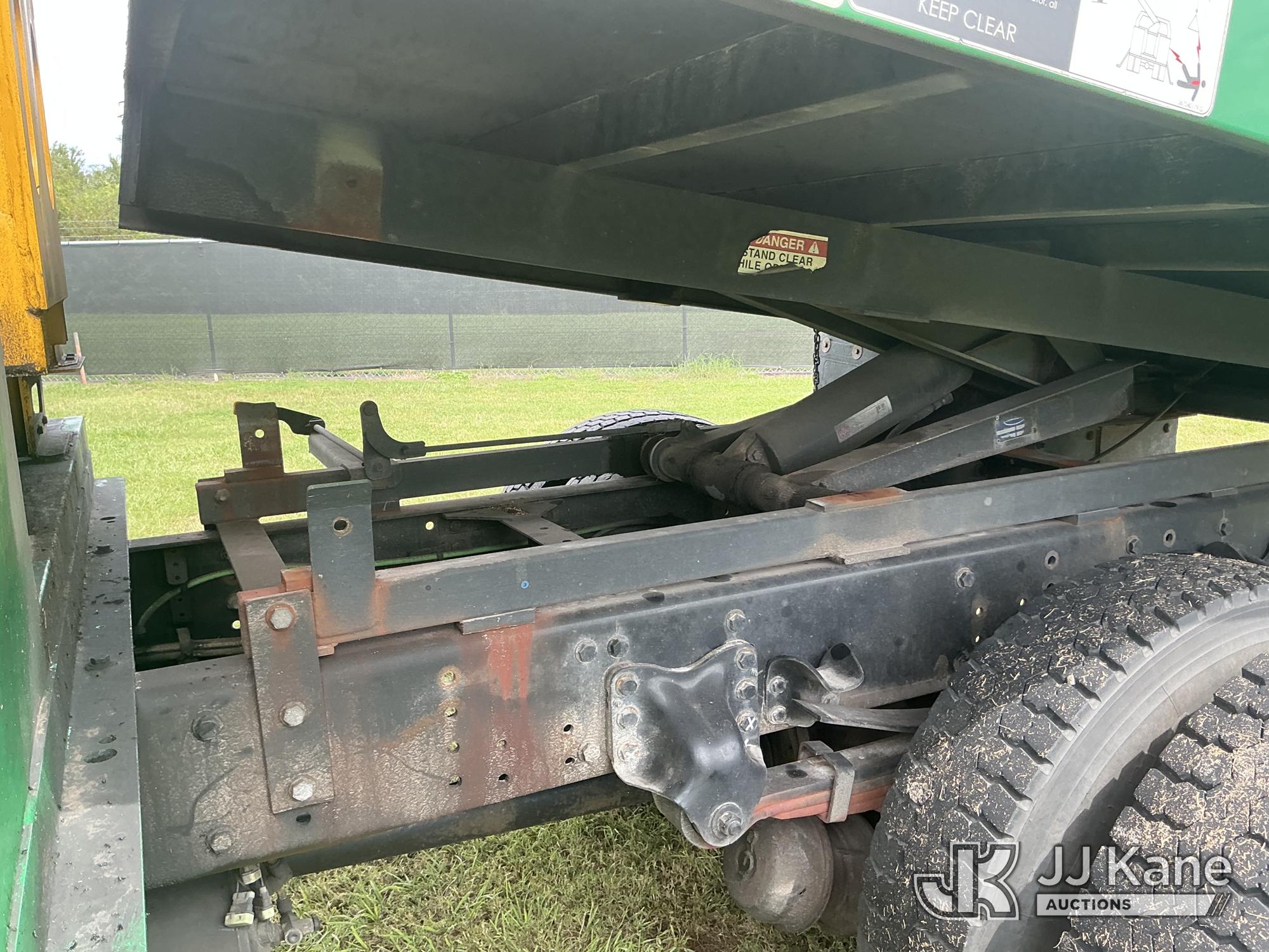 2019 Freightliner M2