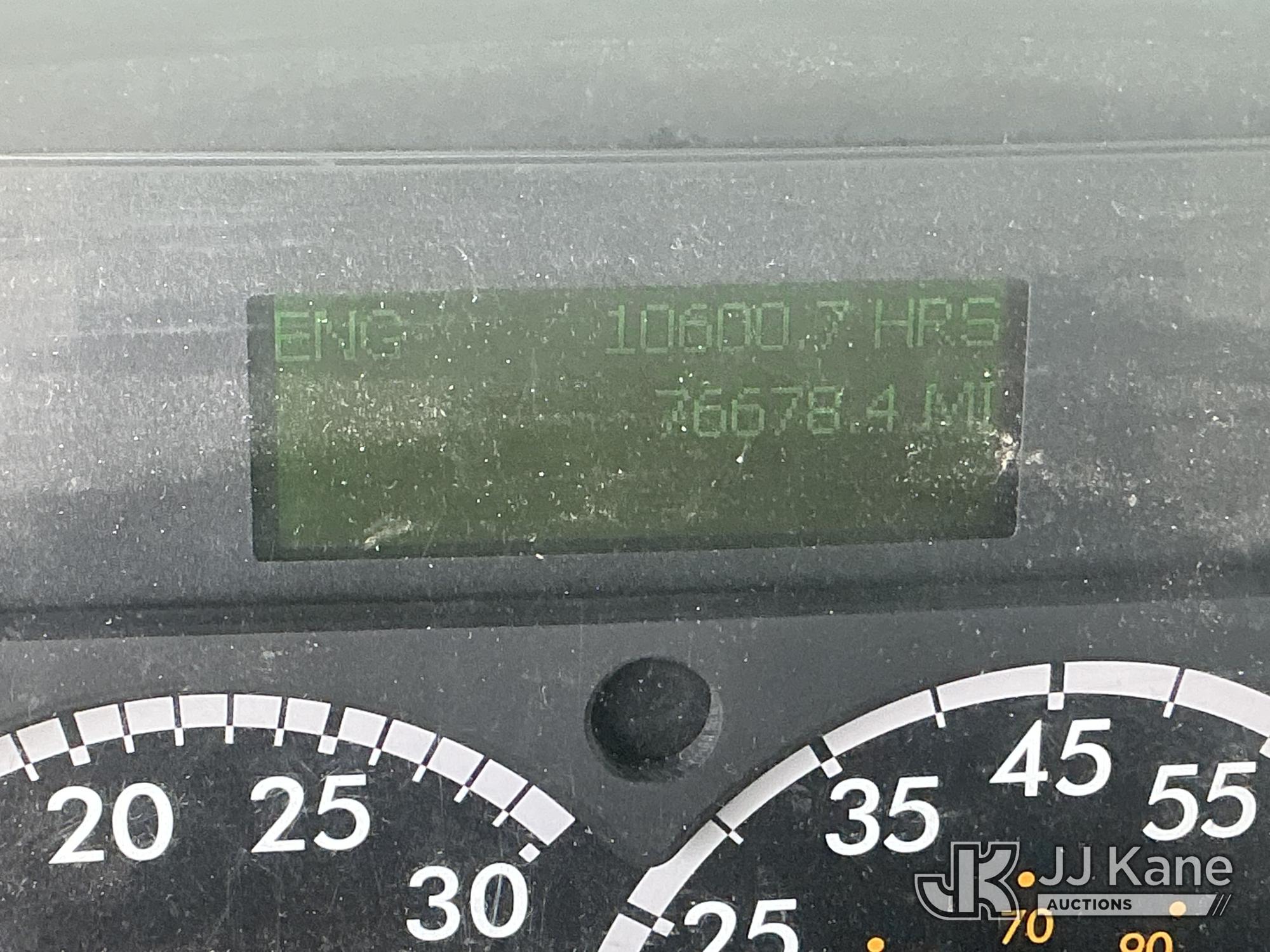 2017 Freightliner M2 106