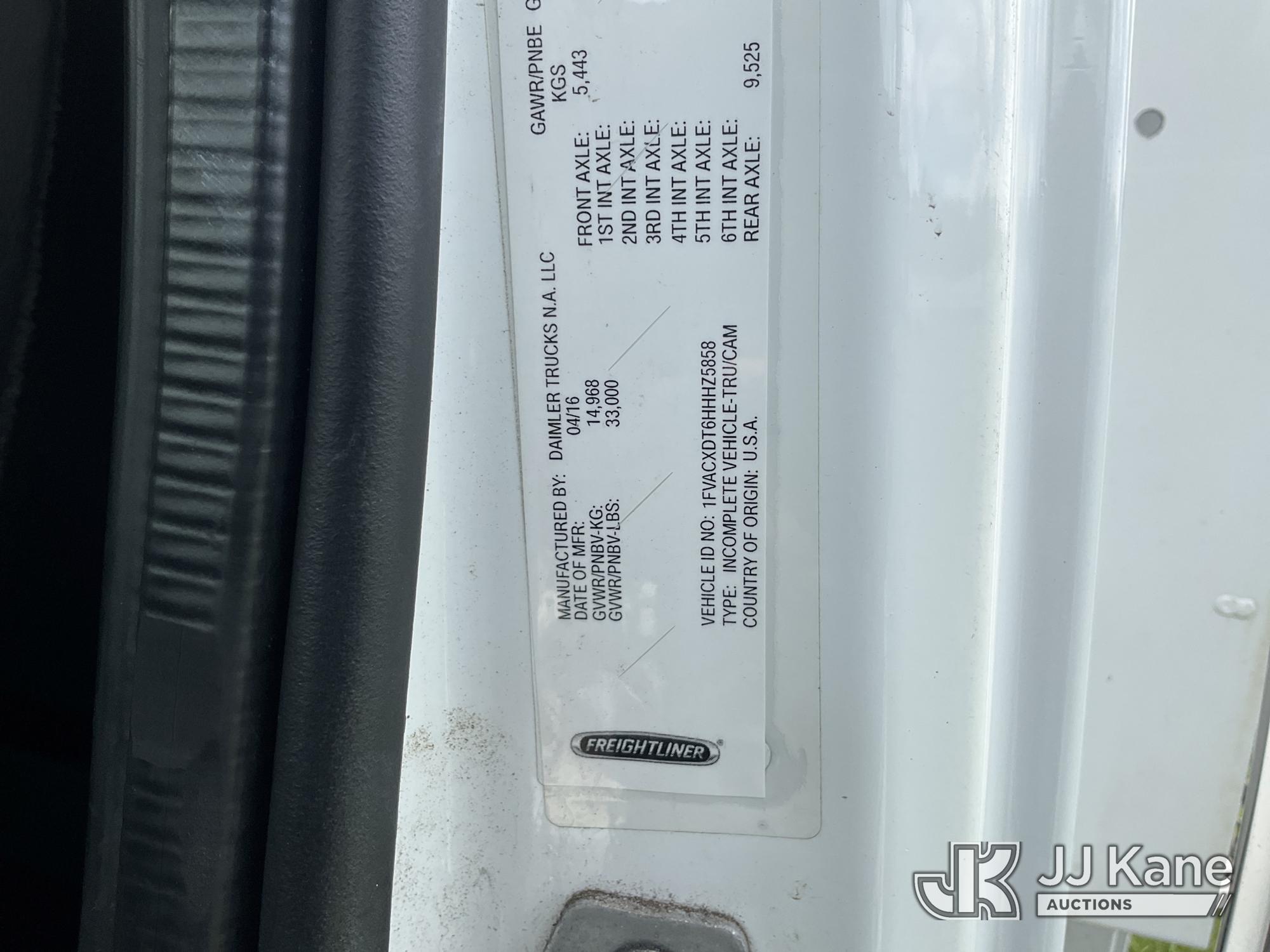 2017 Freightliner M2 106
