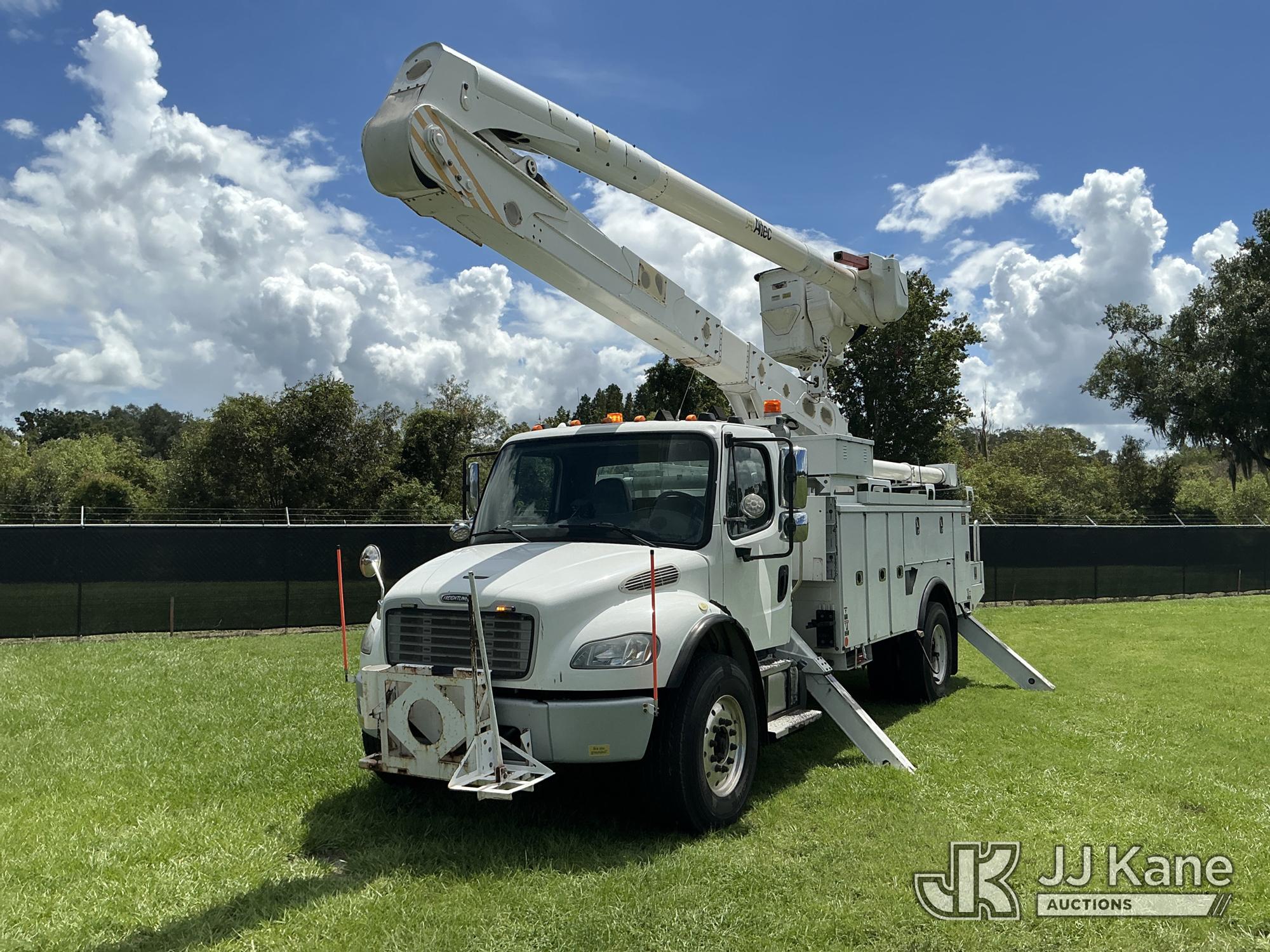 2017 Freightliner M2 106