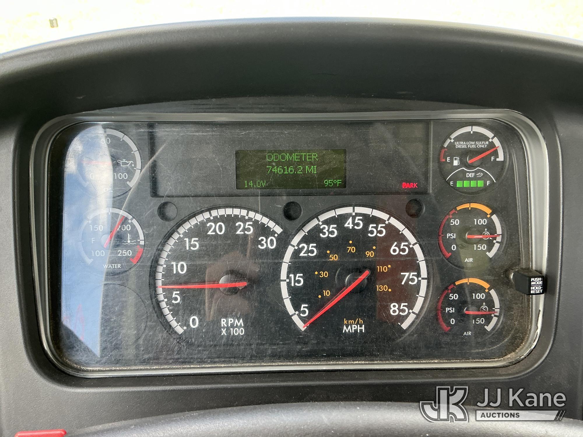 2017 Freightliner M2 106