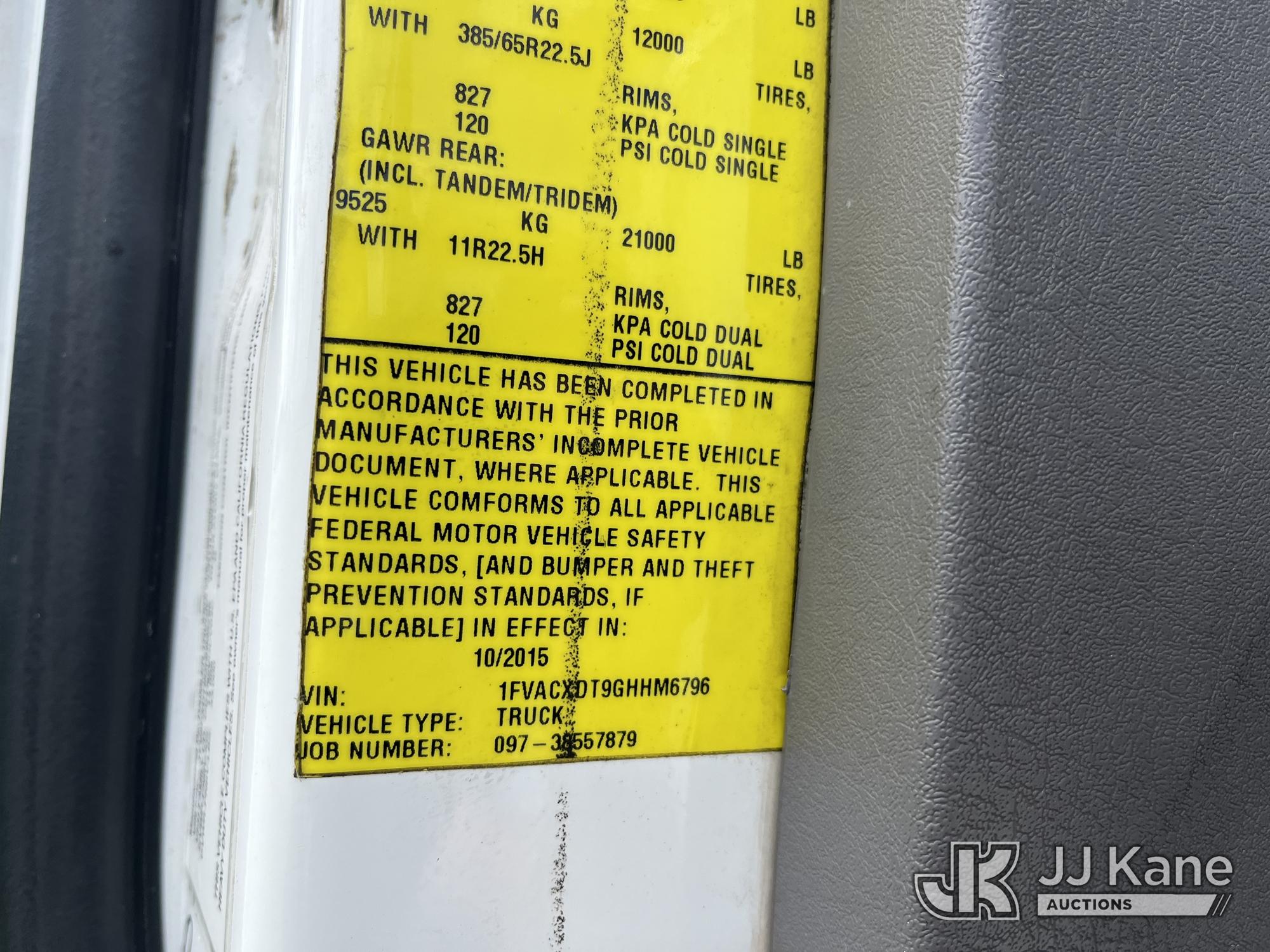 2016 Freightliner M2 106