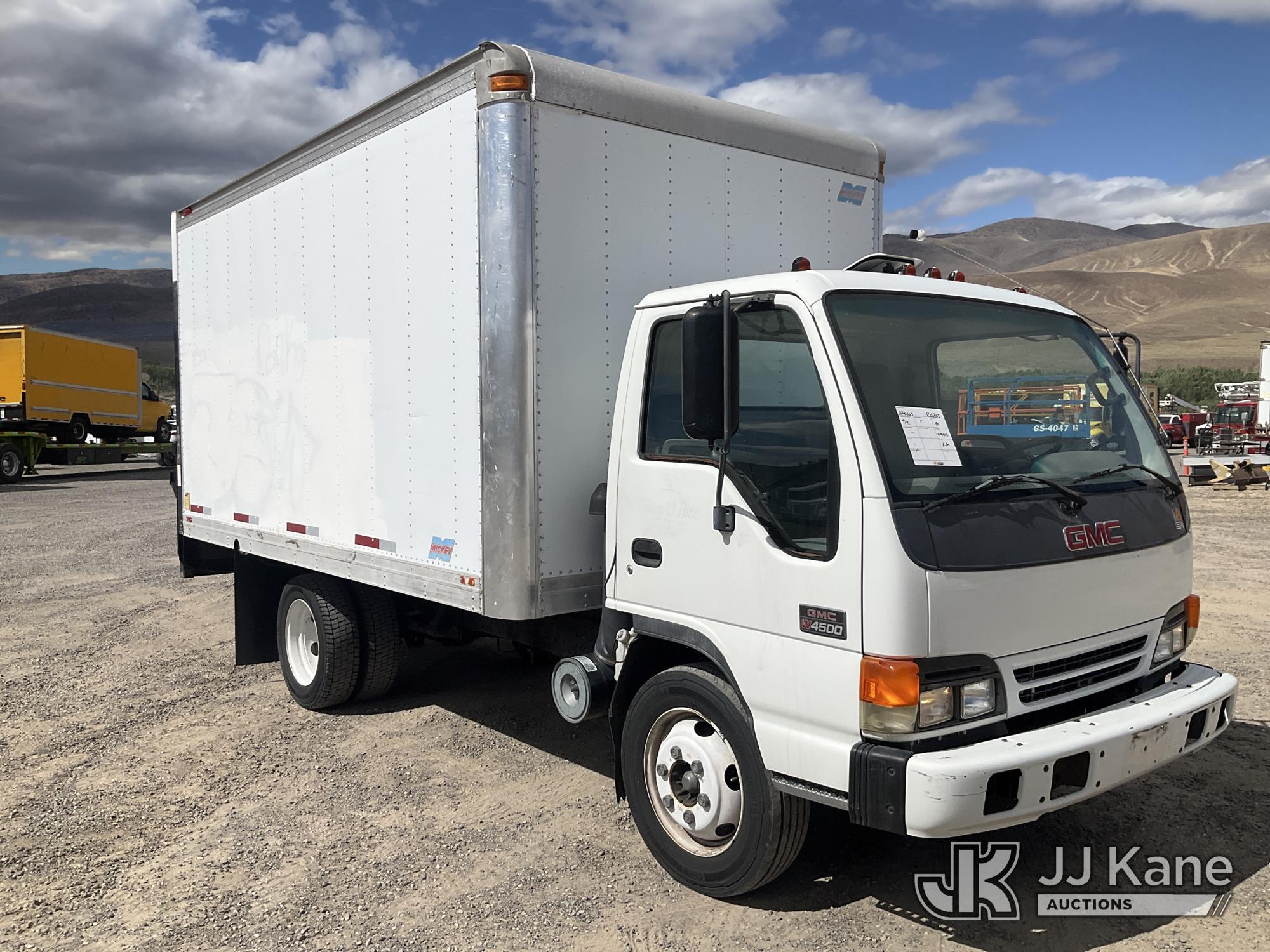1999 GMC W45042
