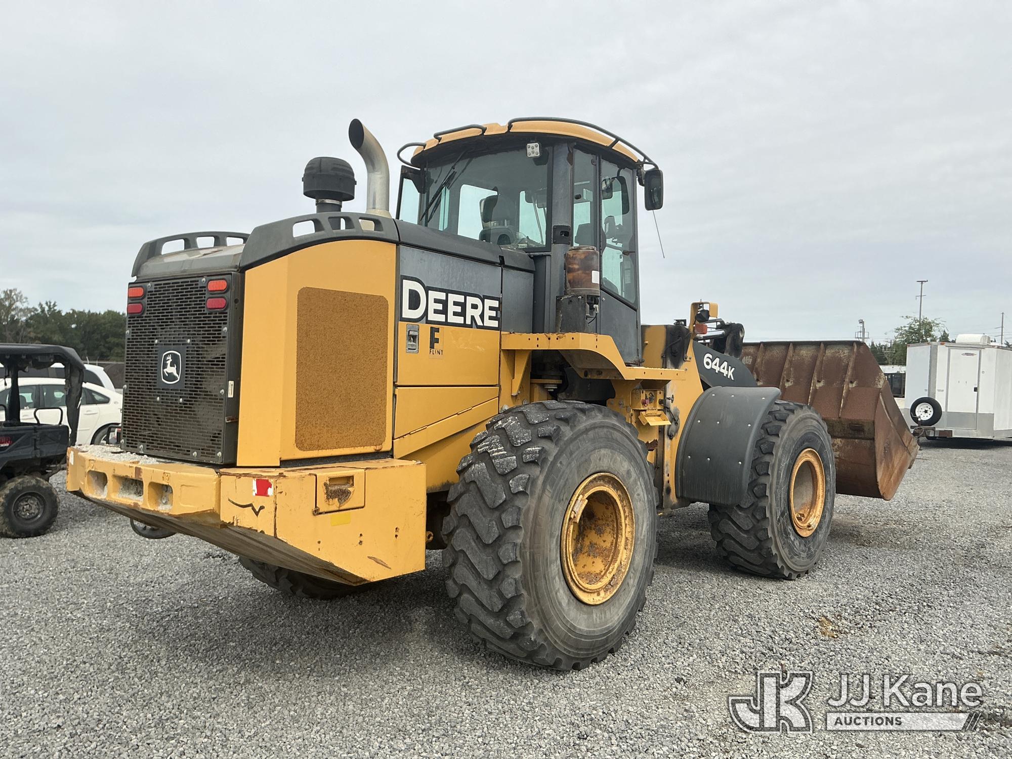 0 John Deere 644K