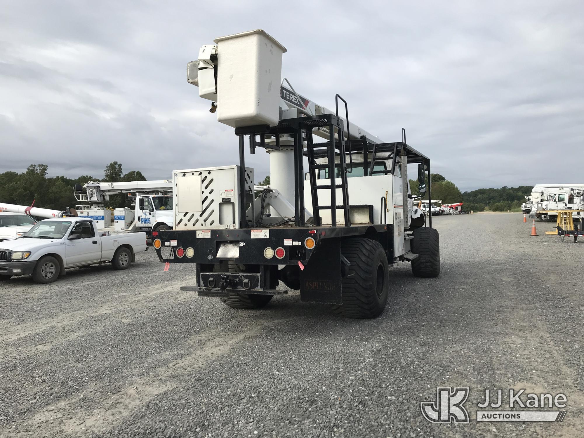 2016 Freightliner M2 106