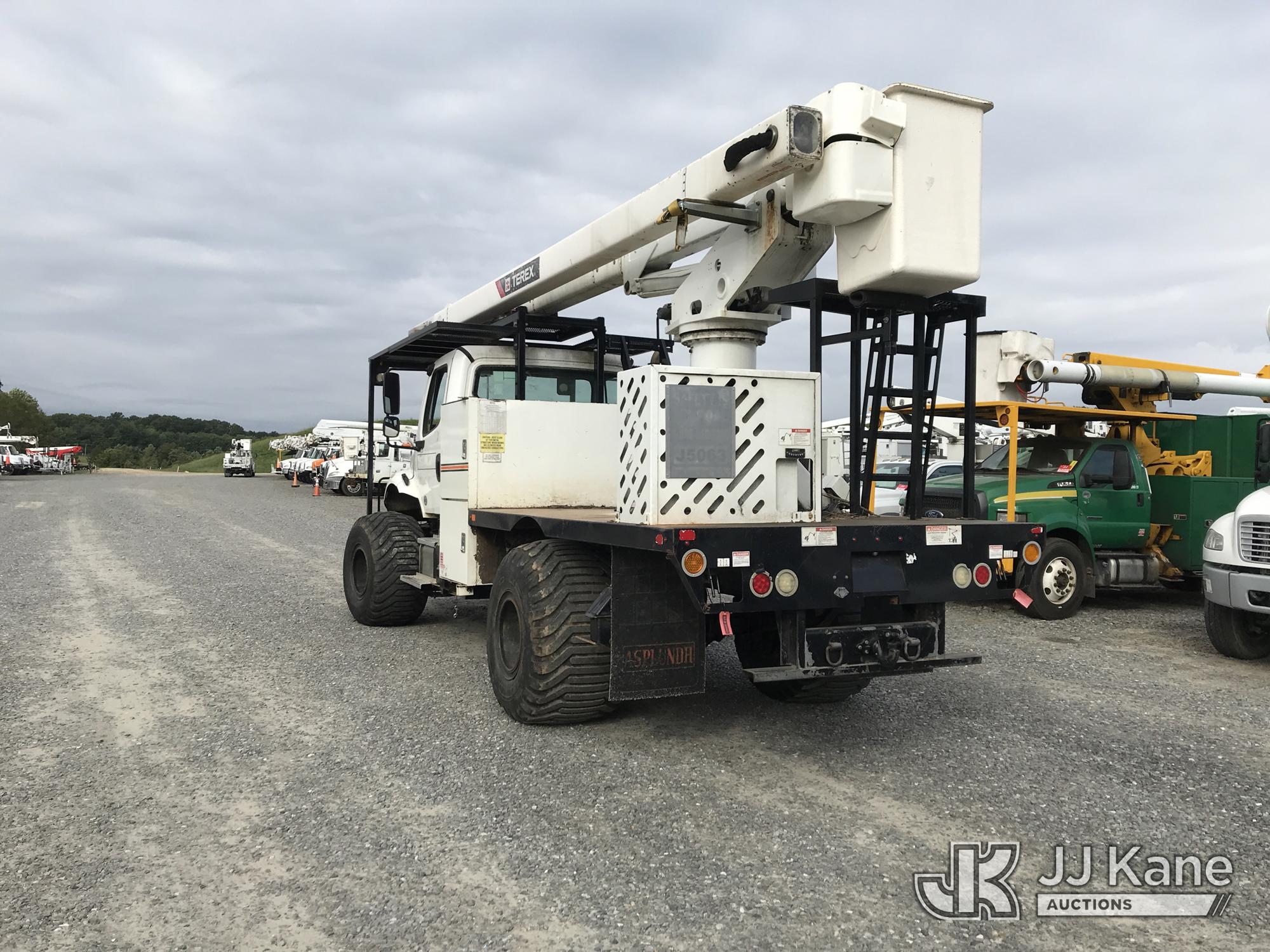 2016 Freightliner M2 106