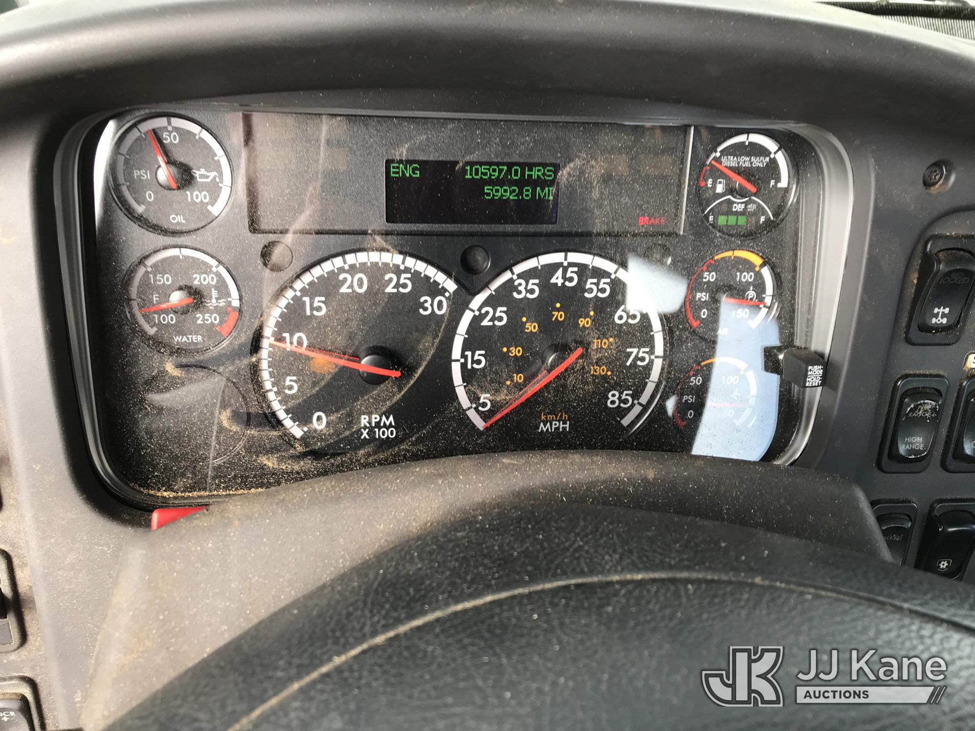 2016 Freightliner M2 106