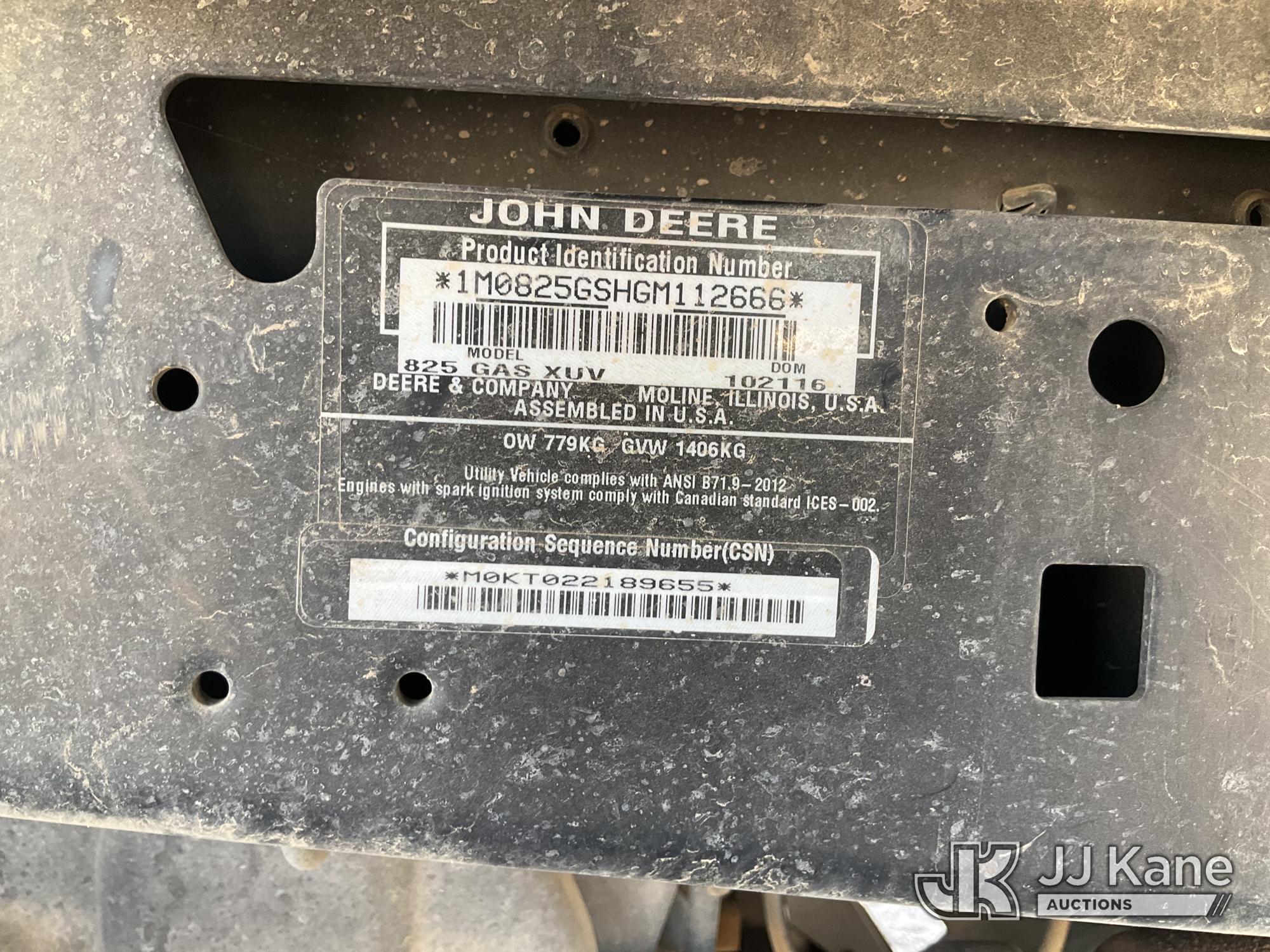 2016 John Deere GATOR XUV825