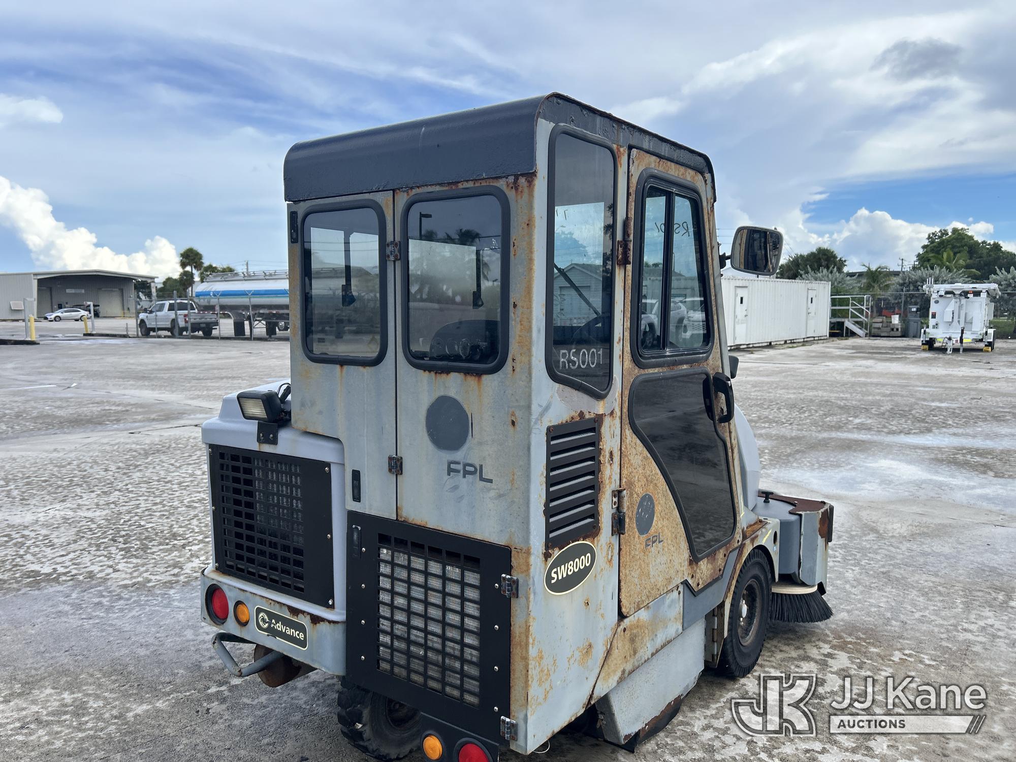 0 Advance SW8000