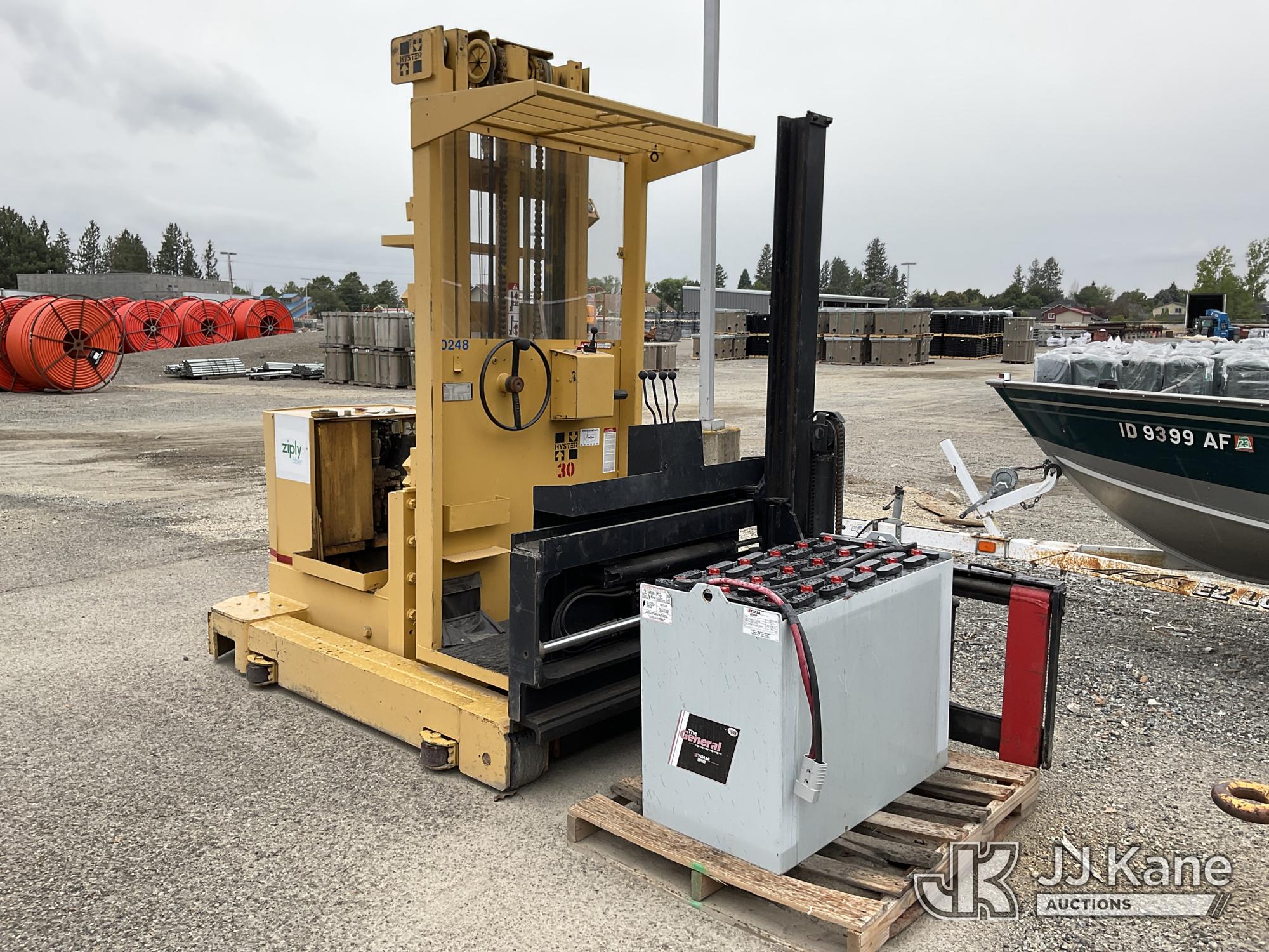1991 Hyster R30CH RACK LOADER II